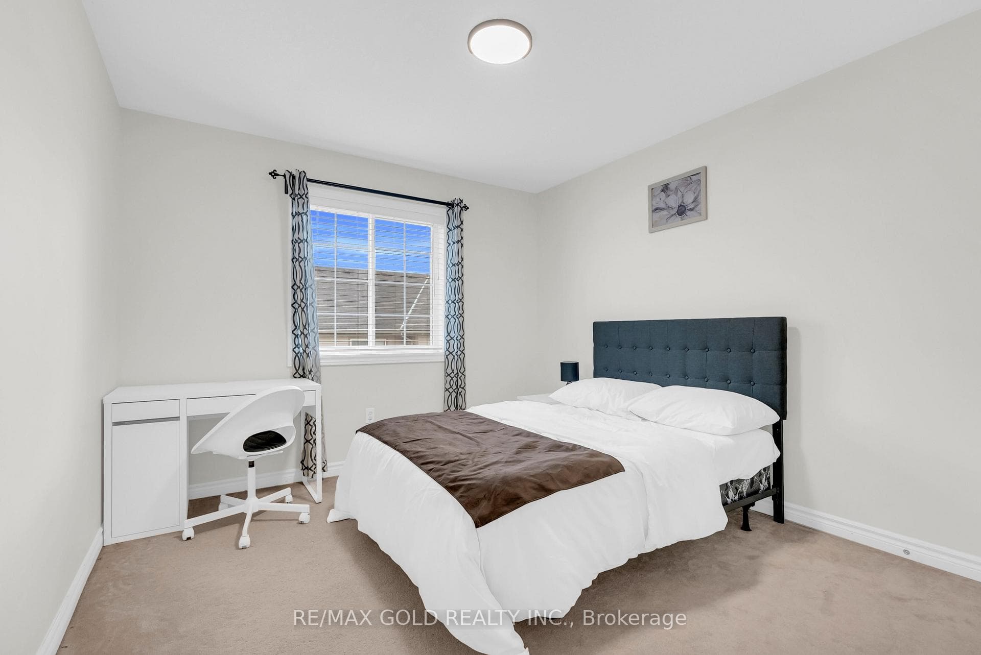 569 Miller Way photo 25