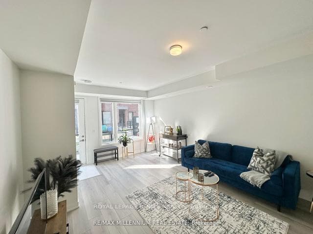 3409 Ridgeway Drive Unit 14 photo 5