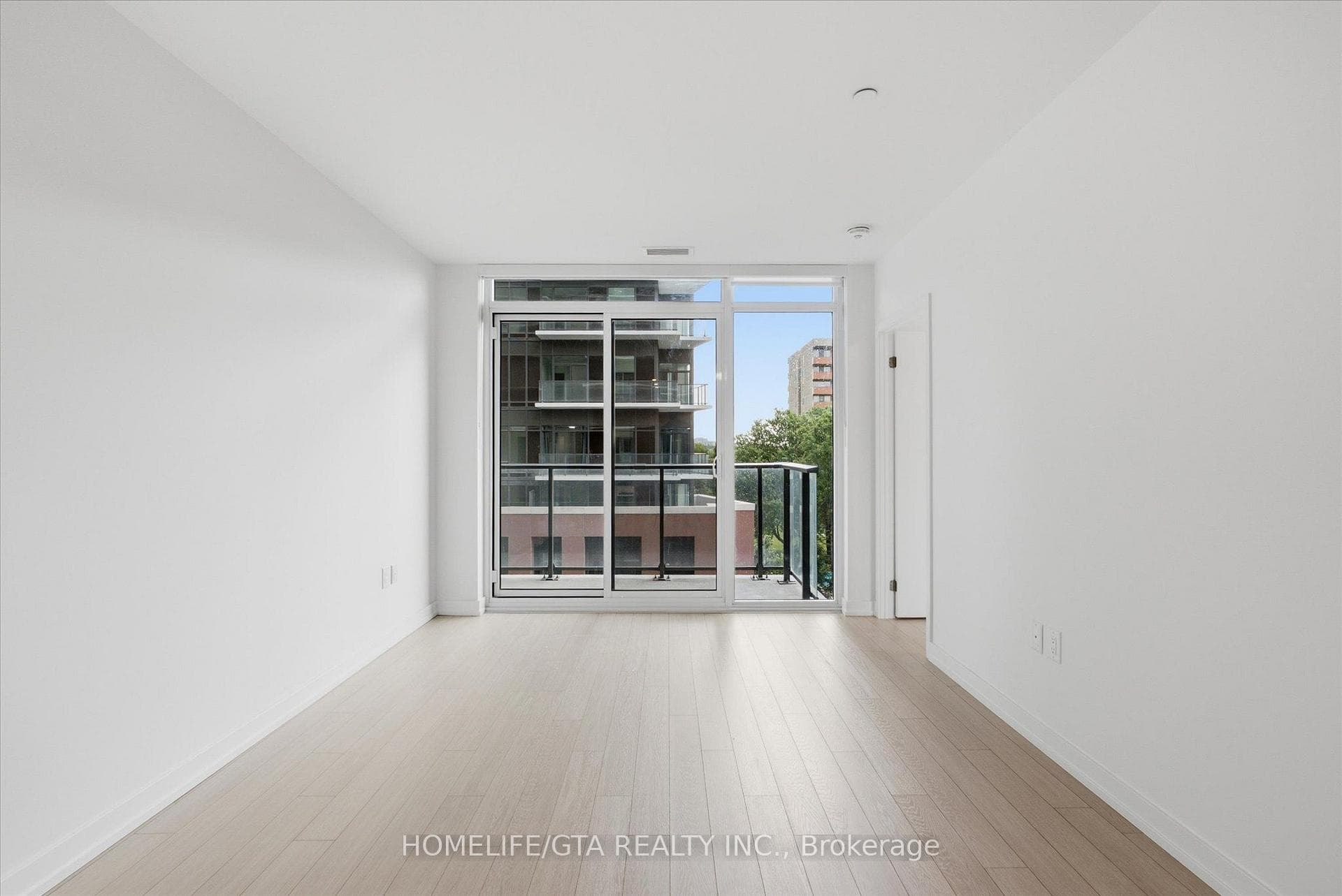 4010 Eglinton Avenue Unit 610 photo 13