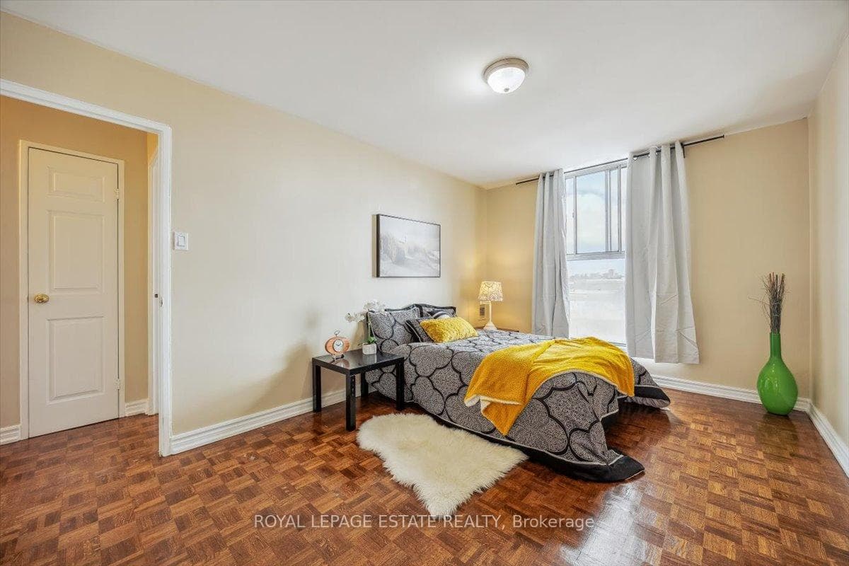 2835 Islington Avenue Unit 508 photo 16
