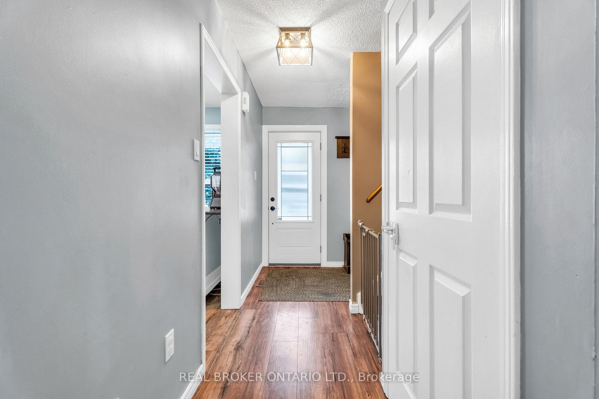 126 Heydon Avenue photo 4