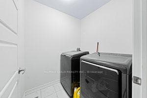 1227 Mulroney Heights photo 19