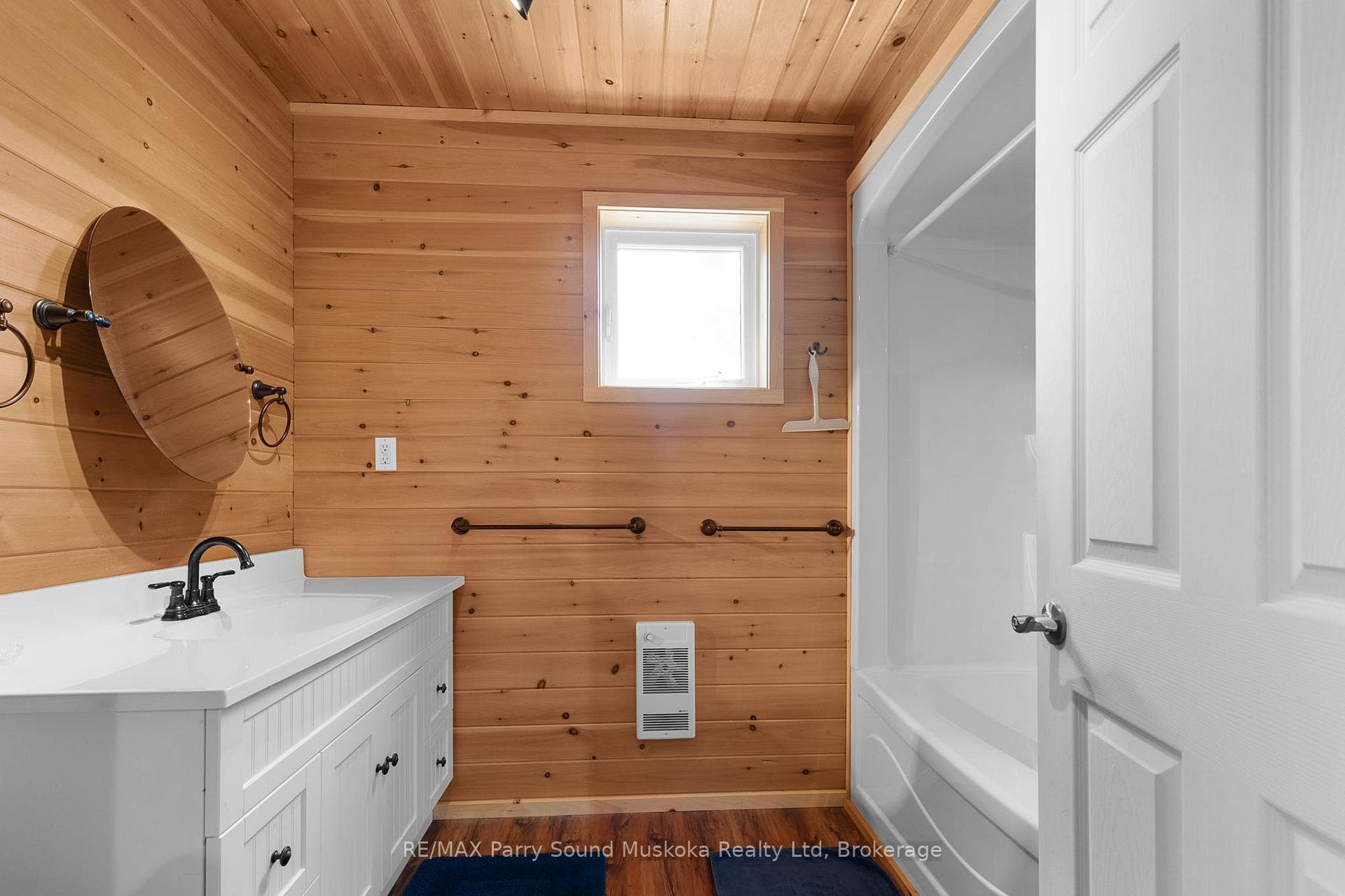 16 B55 Island N/A photo 33