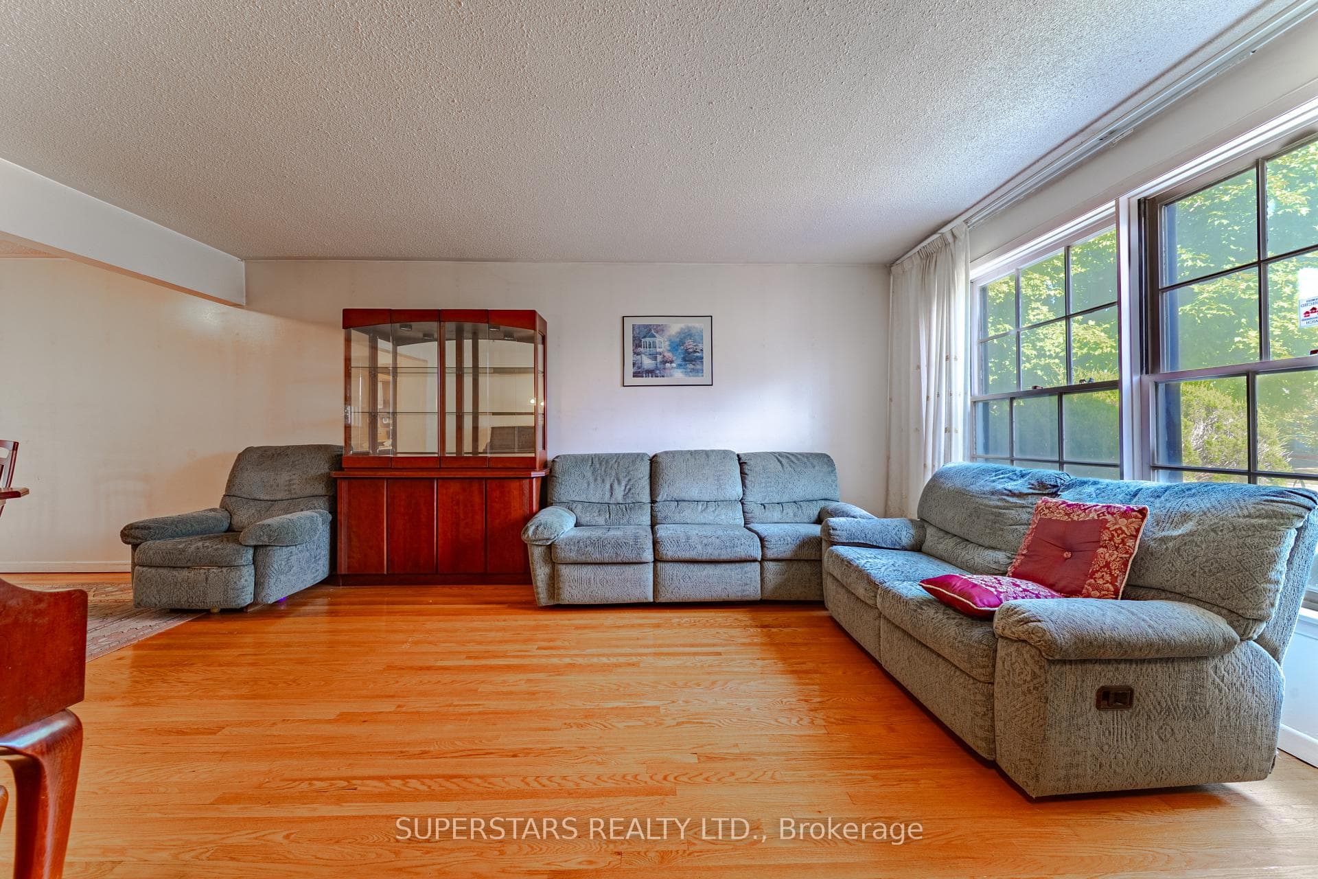 19 Knockbolt Crescent photo 5