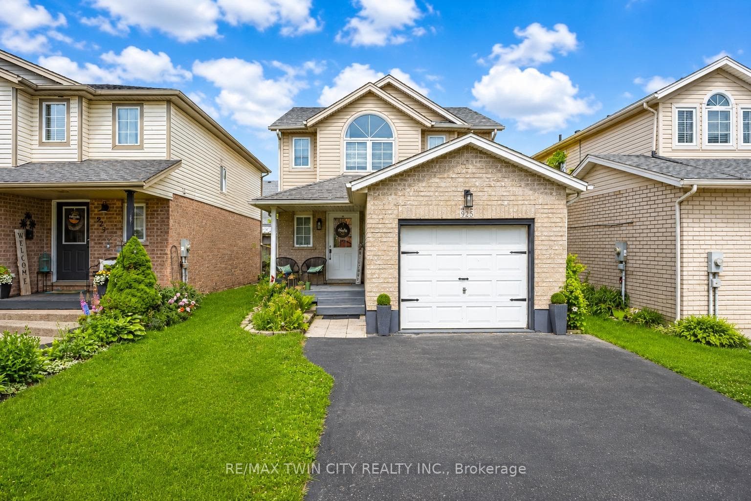 925 Copper Leaf Crescent photo 1