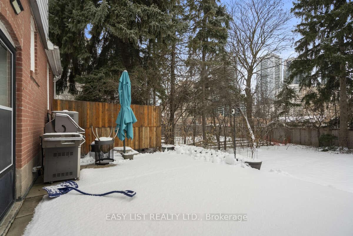 41 Churchill Avenue photo 25