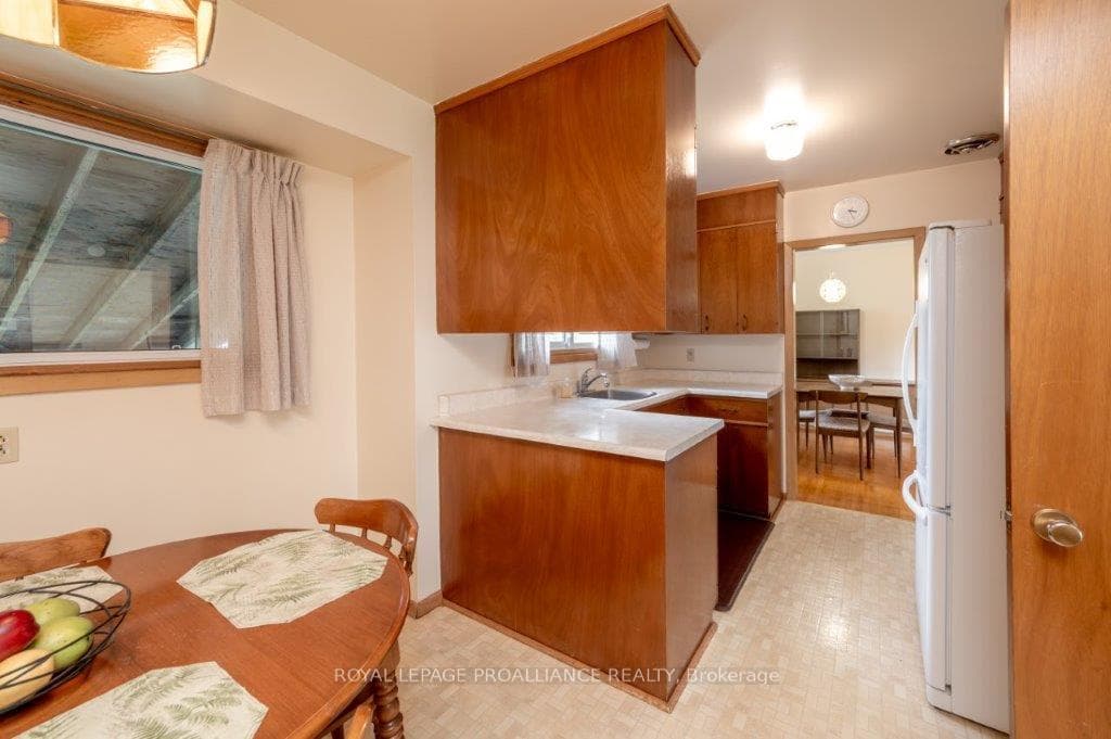 47 Keller Drive photo 9