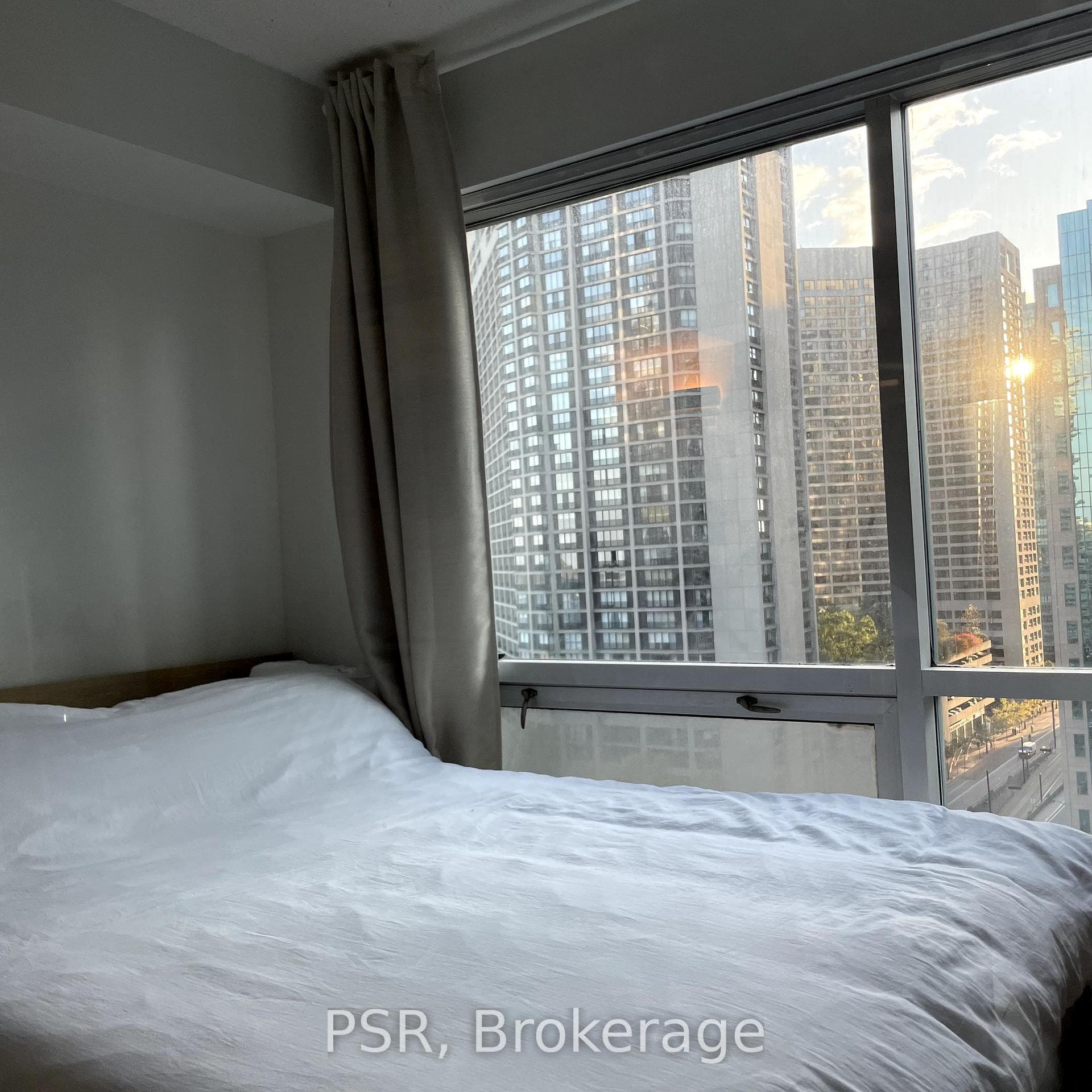10 Queens Quay Unit 1509 photo 7