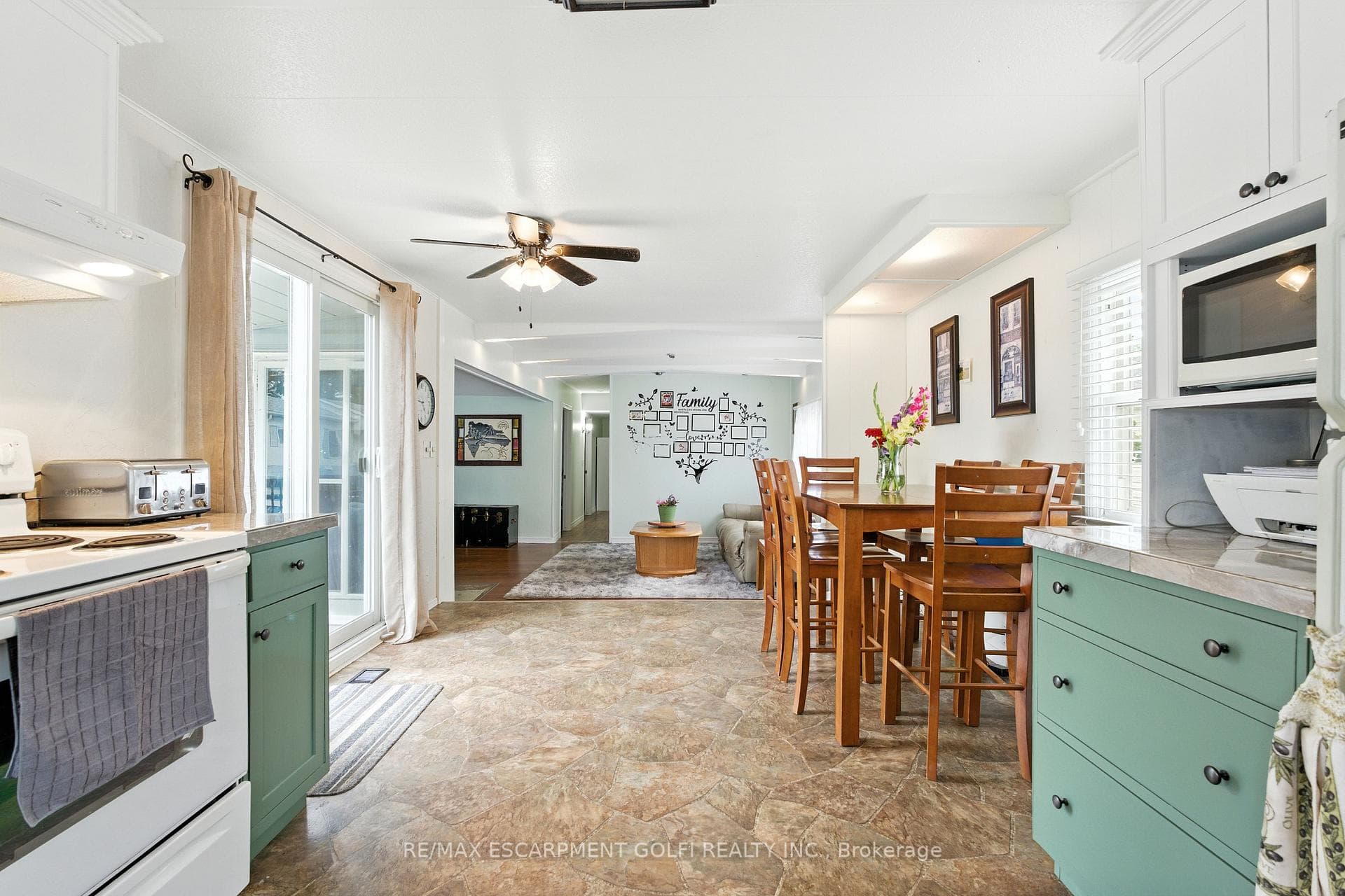 4588 Martha Lane photo 10