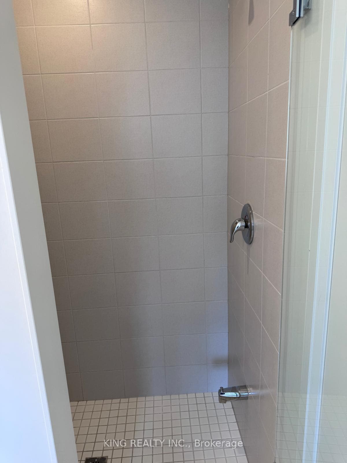 141 Cole Terrace photo 25