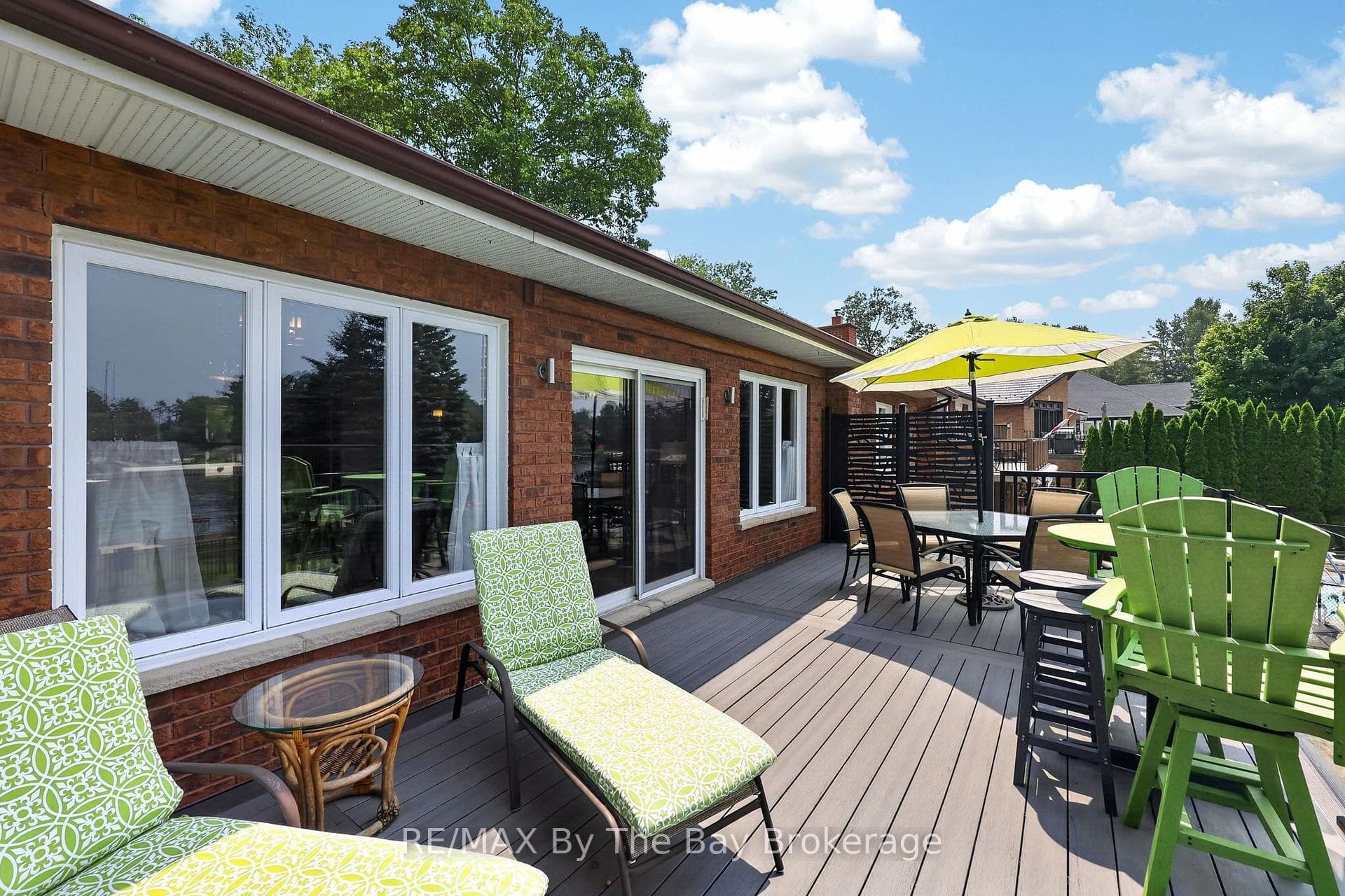 1434 RIVER Road photo 40