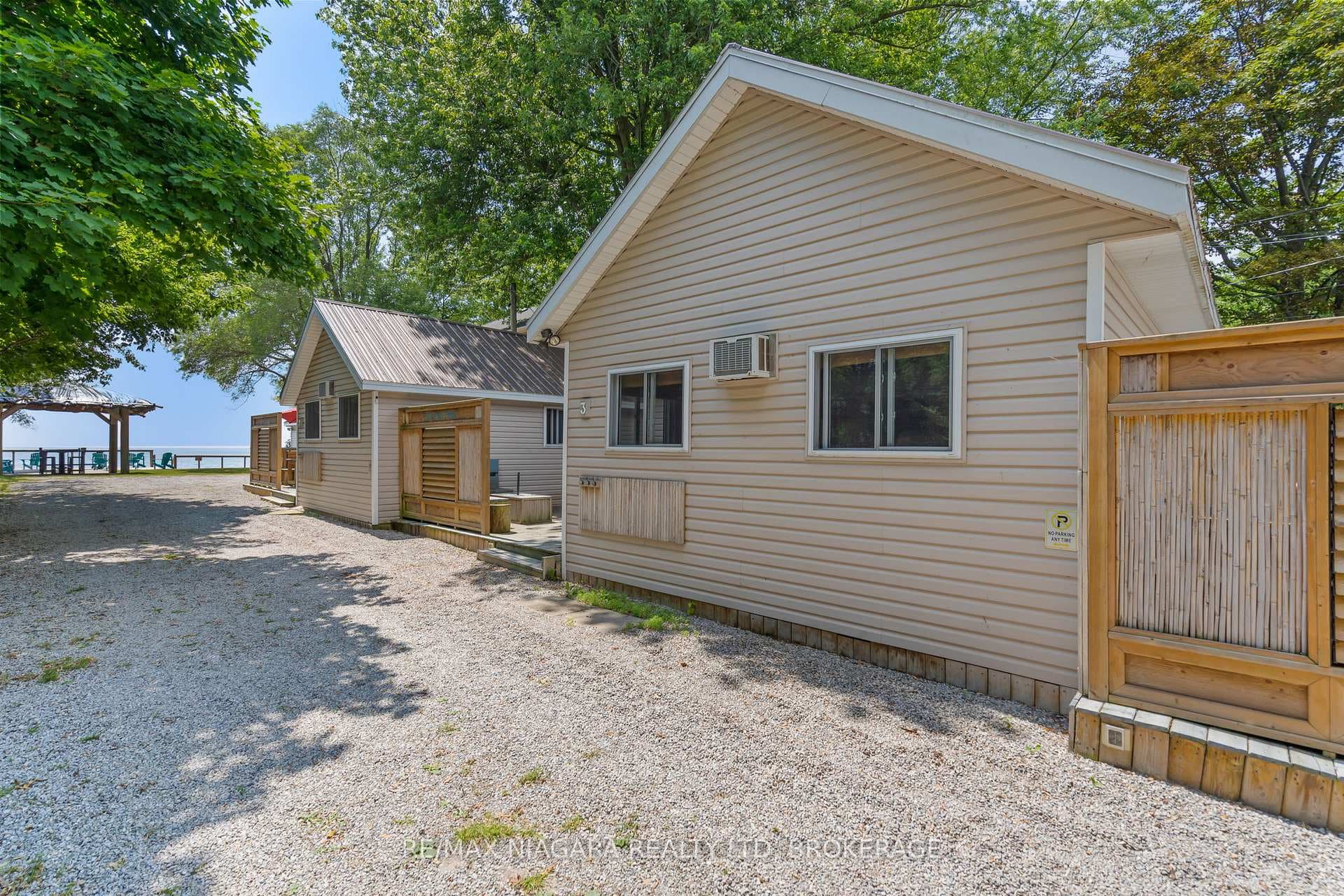 12343 Lakeshore Road photo 28