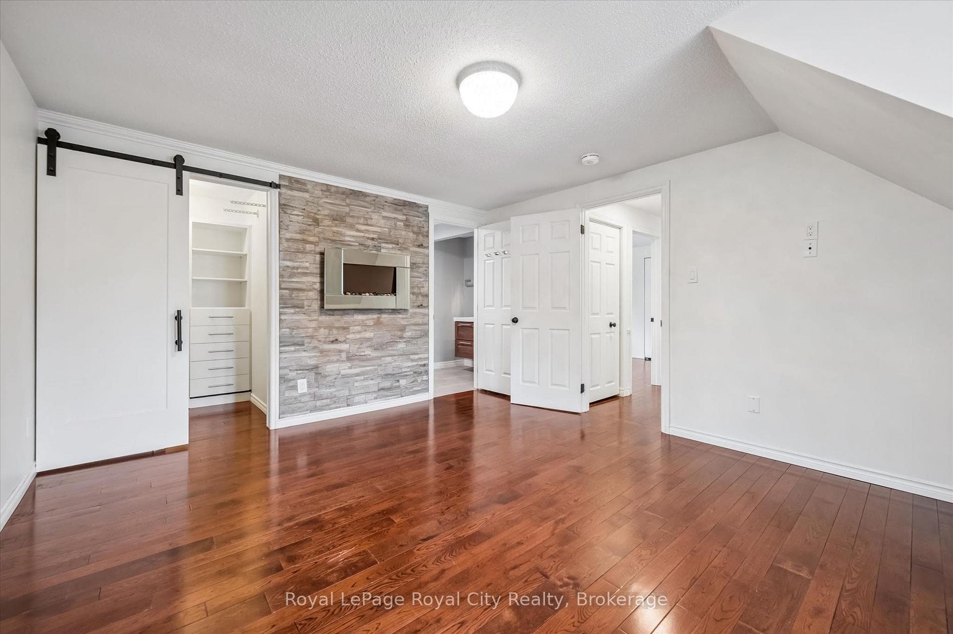 184 Harvard Road photo 31