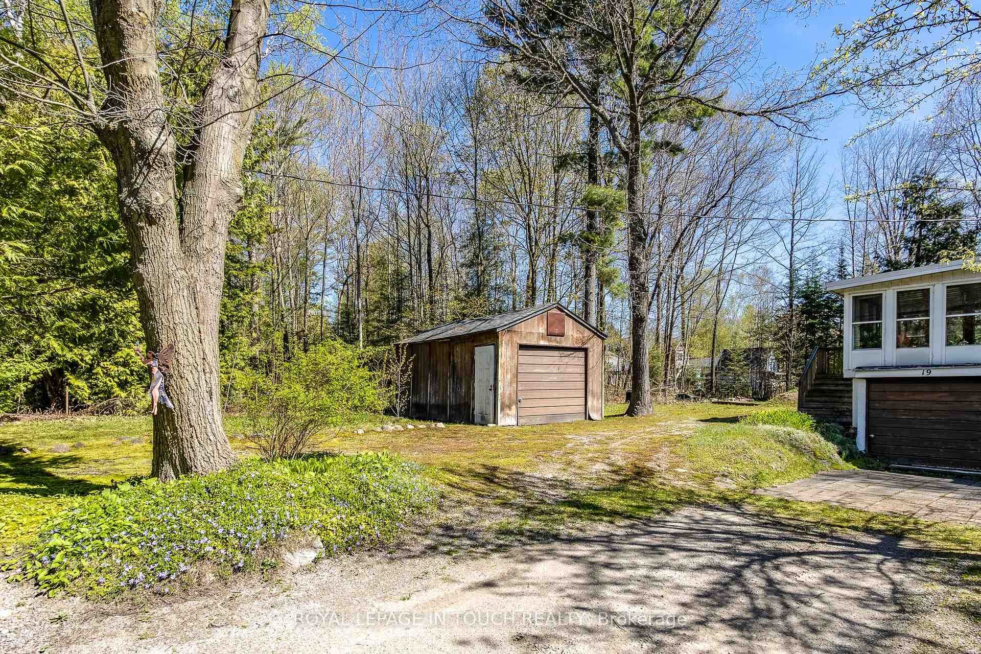 19 Pine Needles Drive photo 38