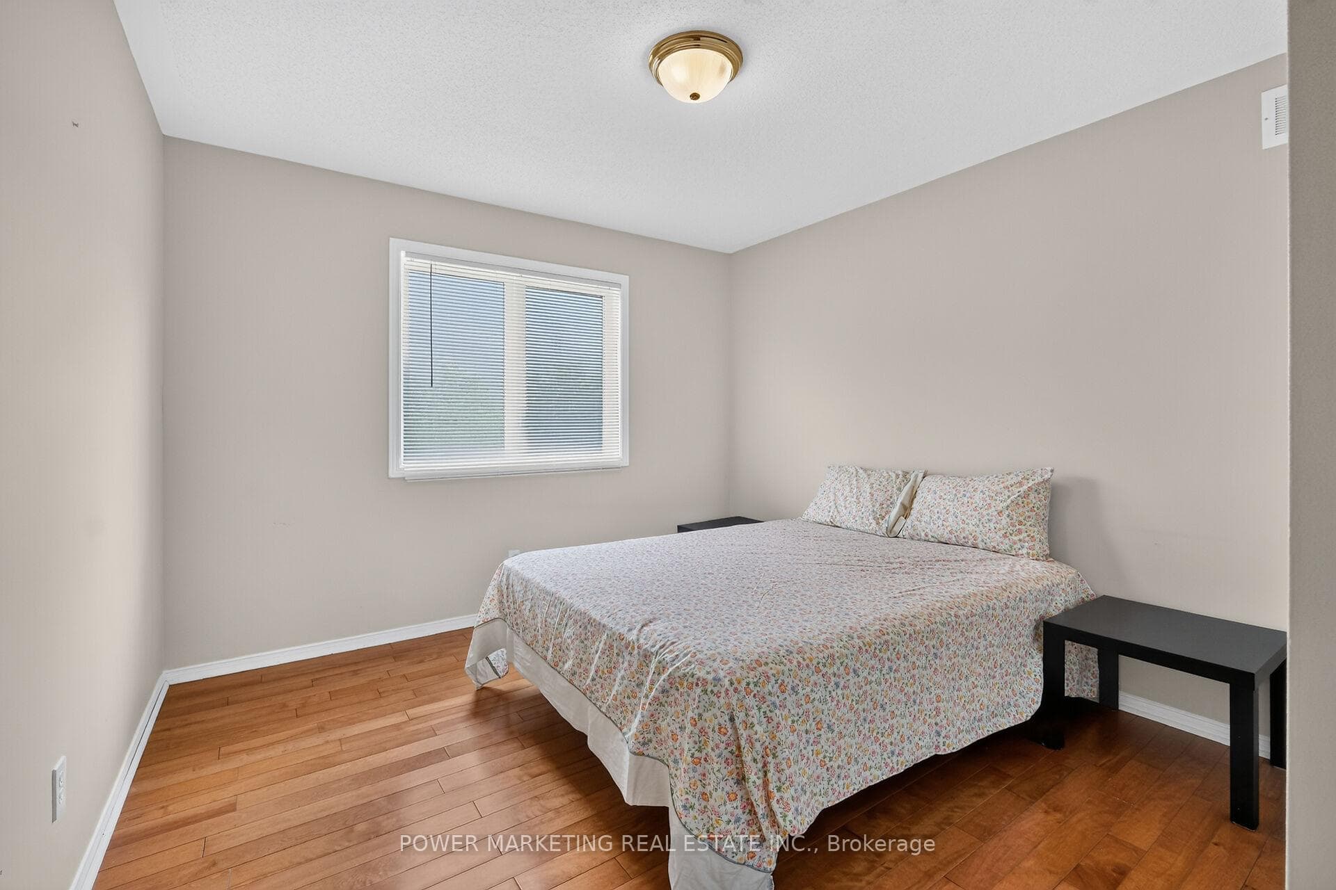 2165 BLUE WILLOW Crescent photo 28