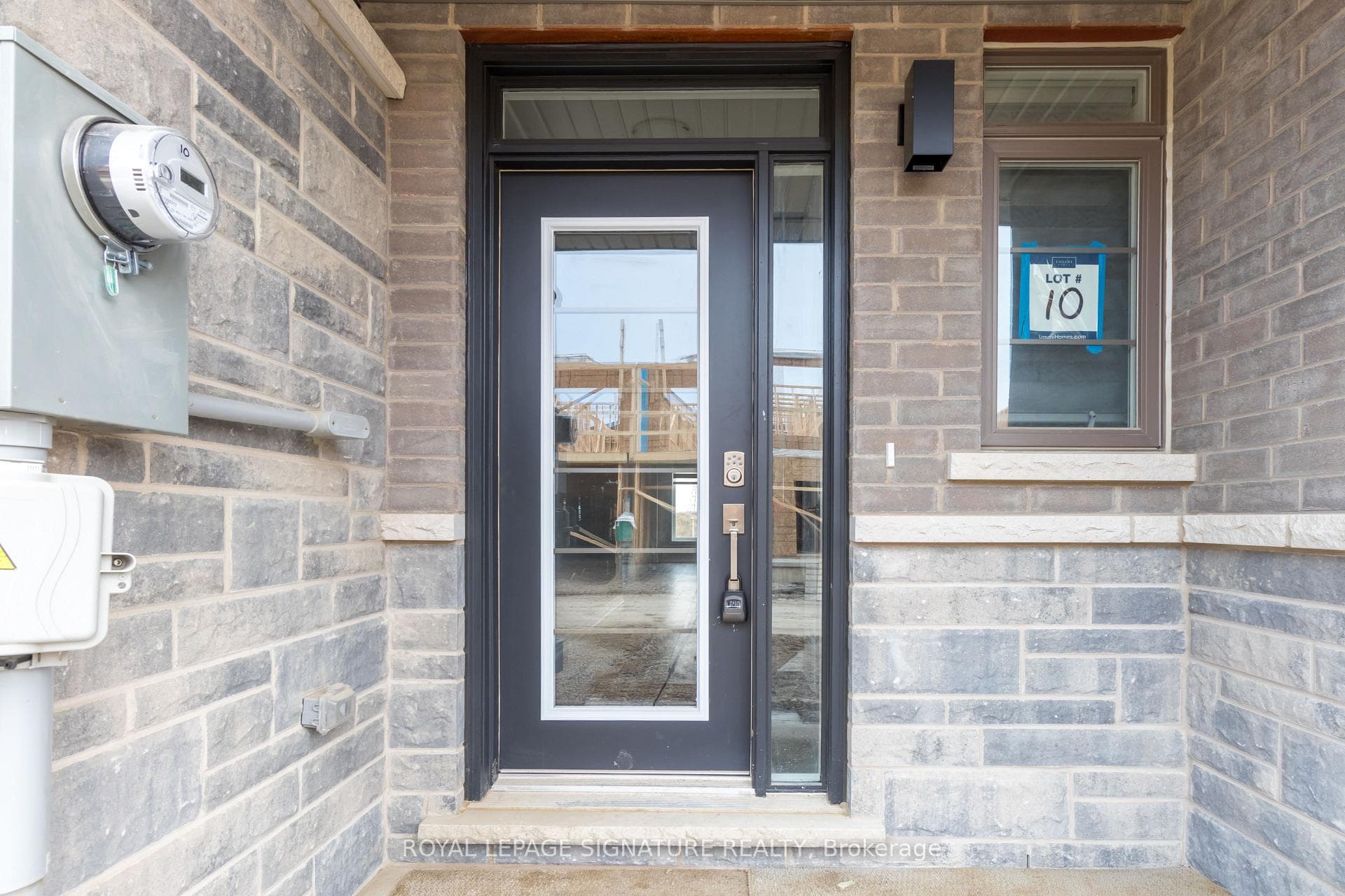61 Soho Street Unit 10 photo 3