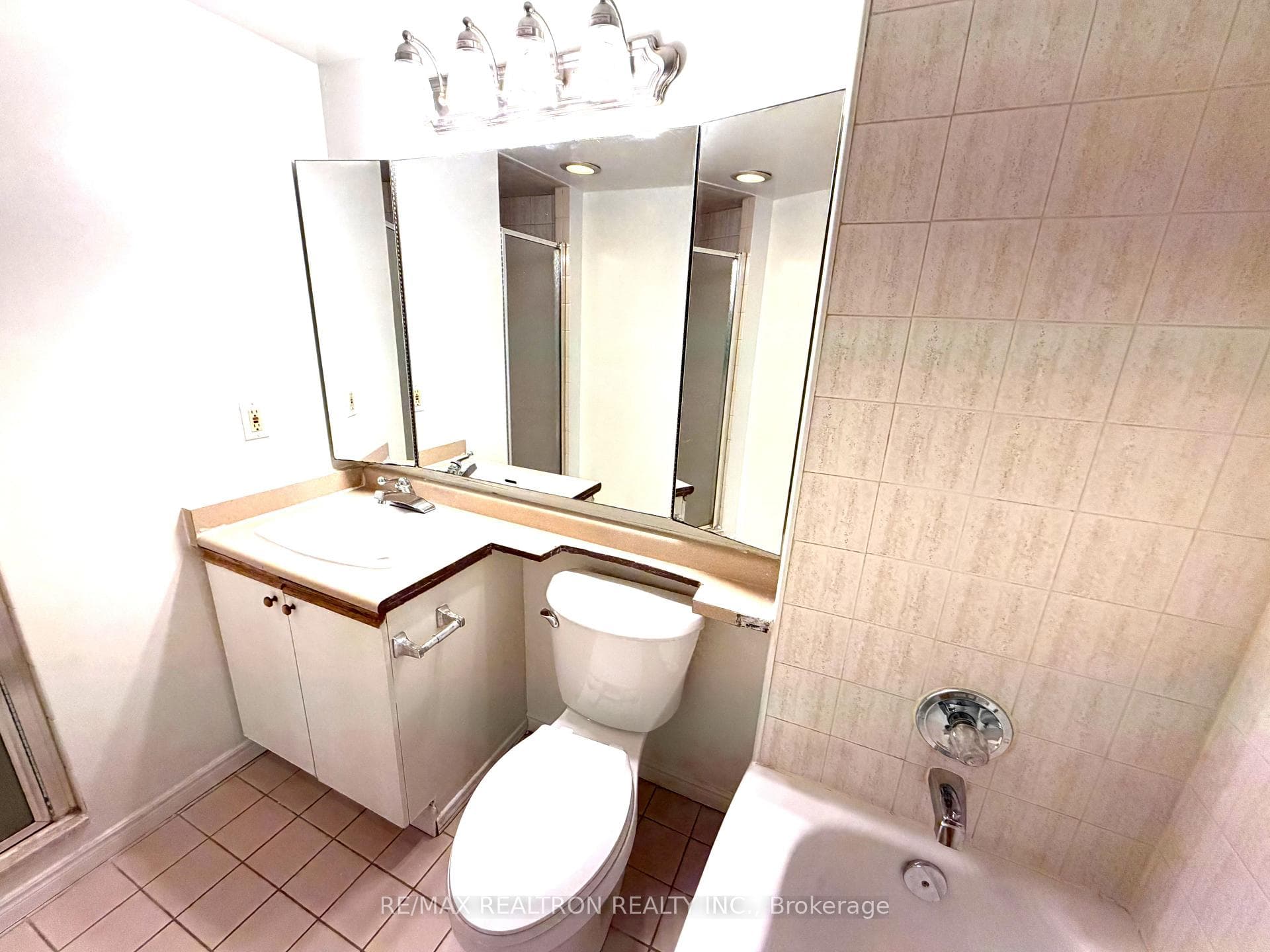 Ensuite Washroom