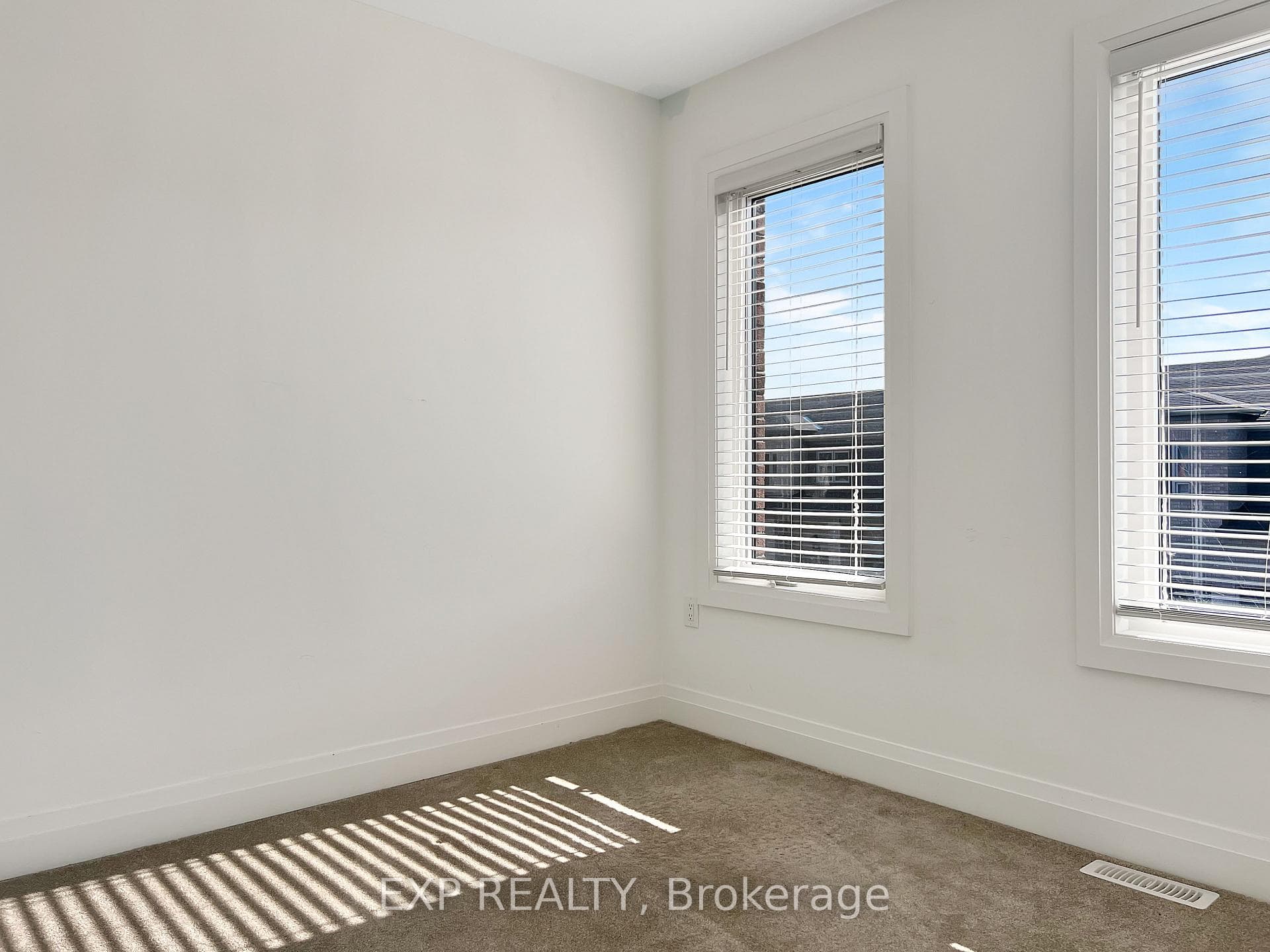 2 Haven Lane photo 21