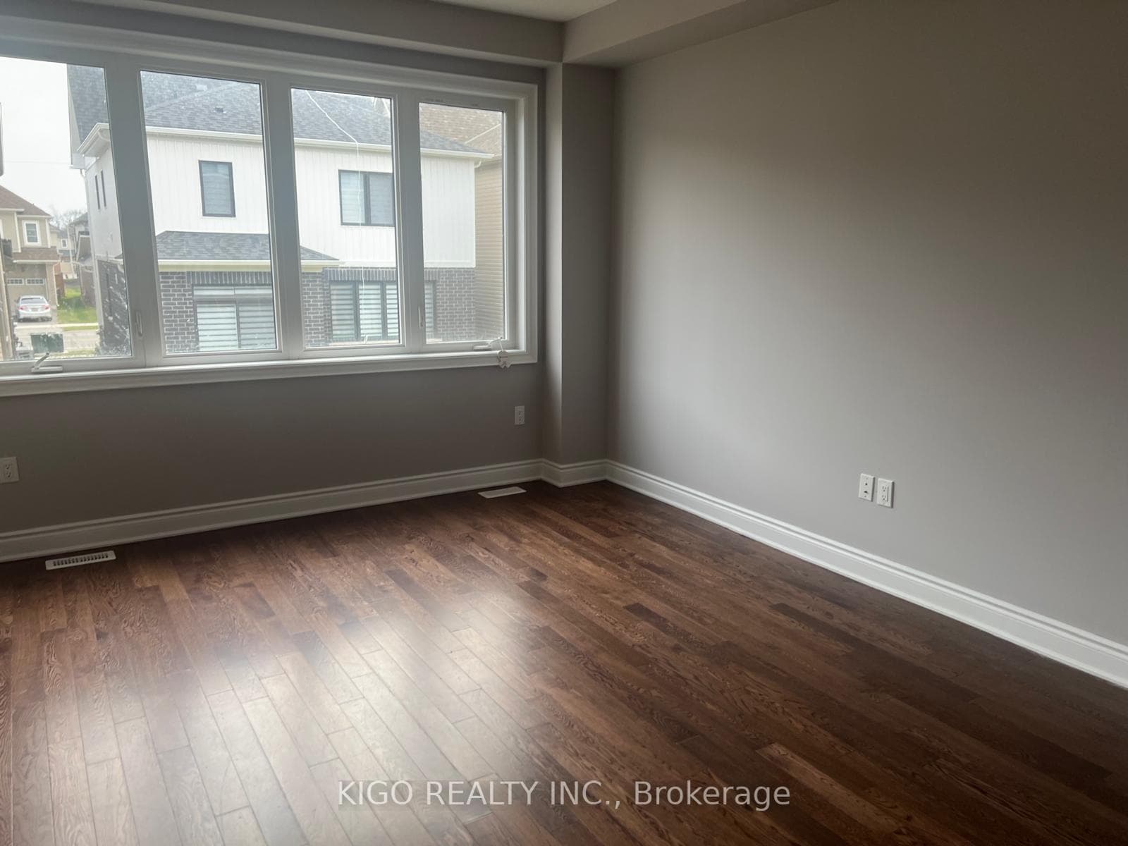 65 Stern Drive photo 5