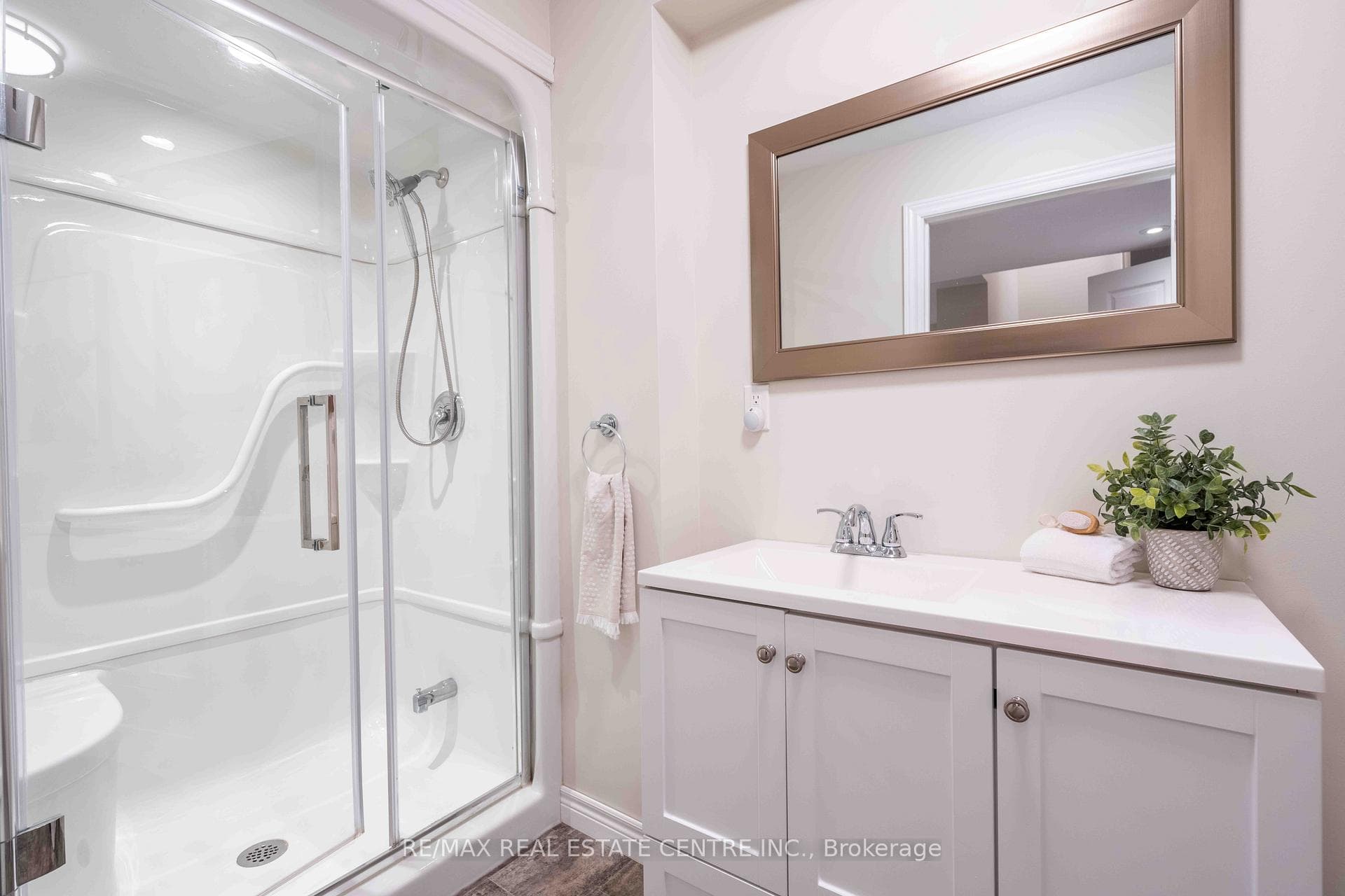 4055 FOREST RUN Avenue Unit 55 photo 35