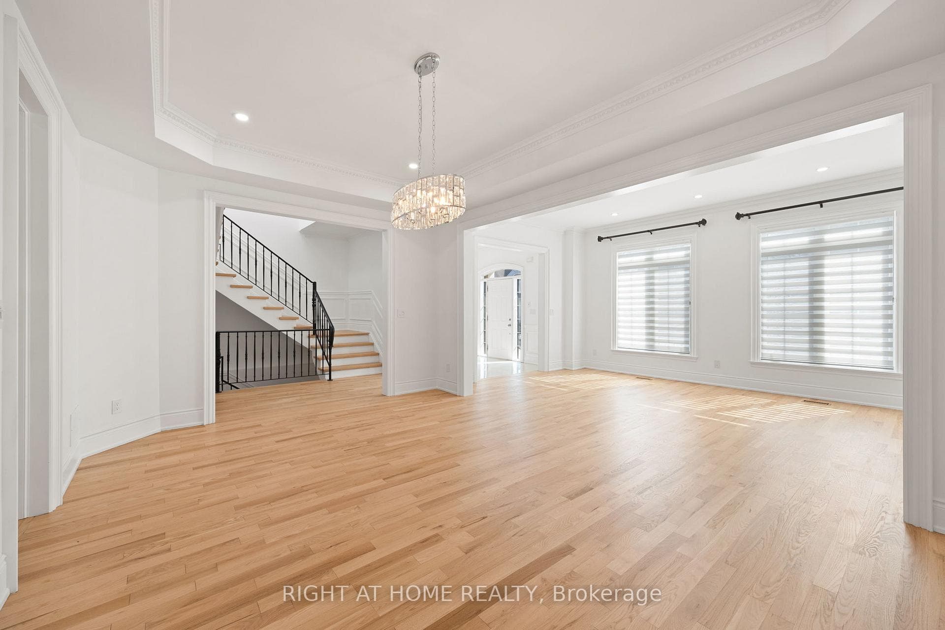 196 Florence Avenue photo 11