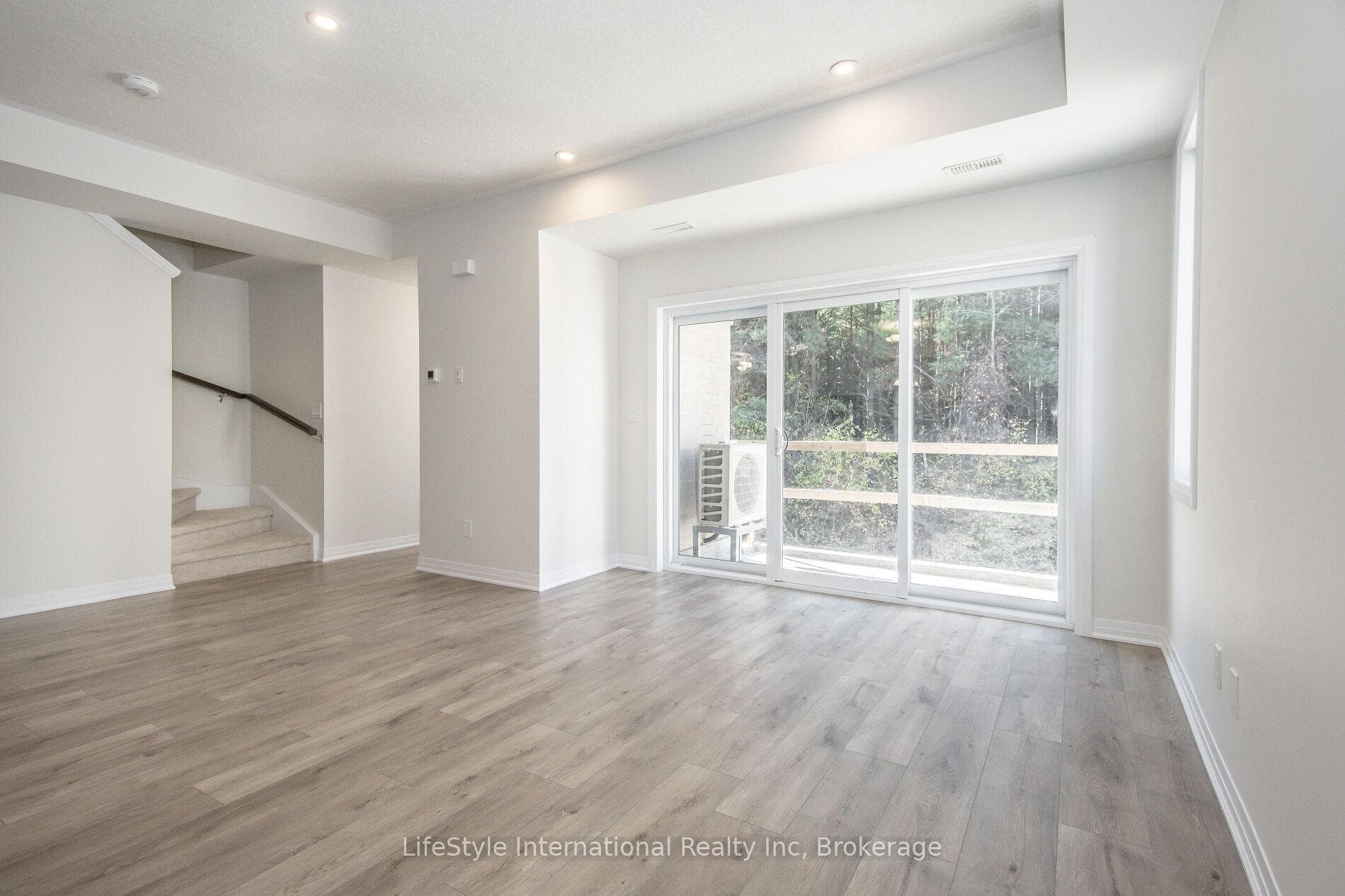 25 Isherwood Avenue Unit 36 photo 9