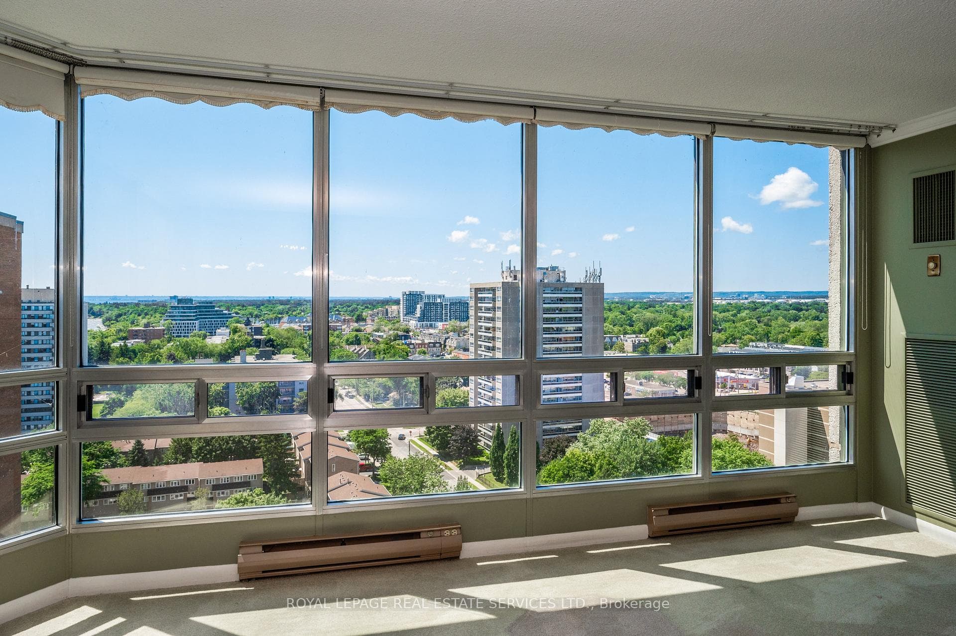 2180 Marine Drive Unit 1705 photo 19