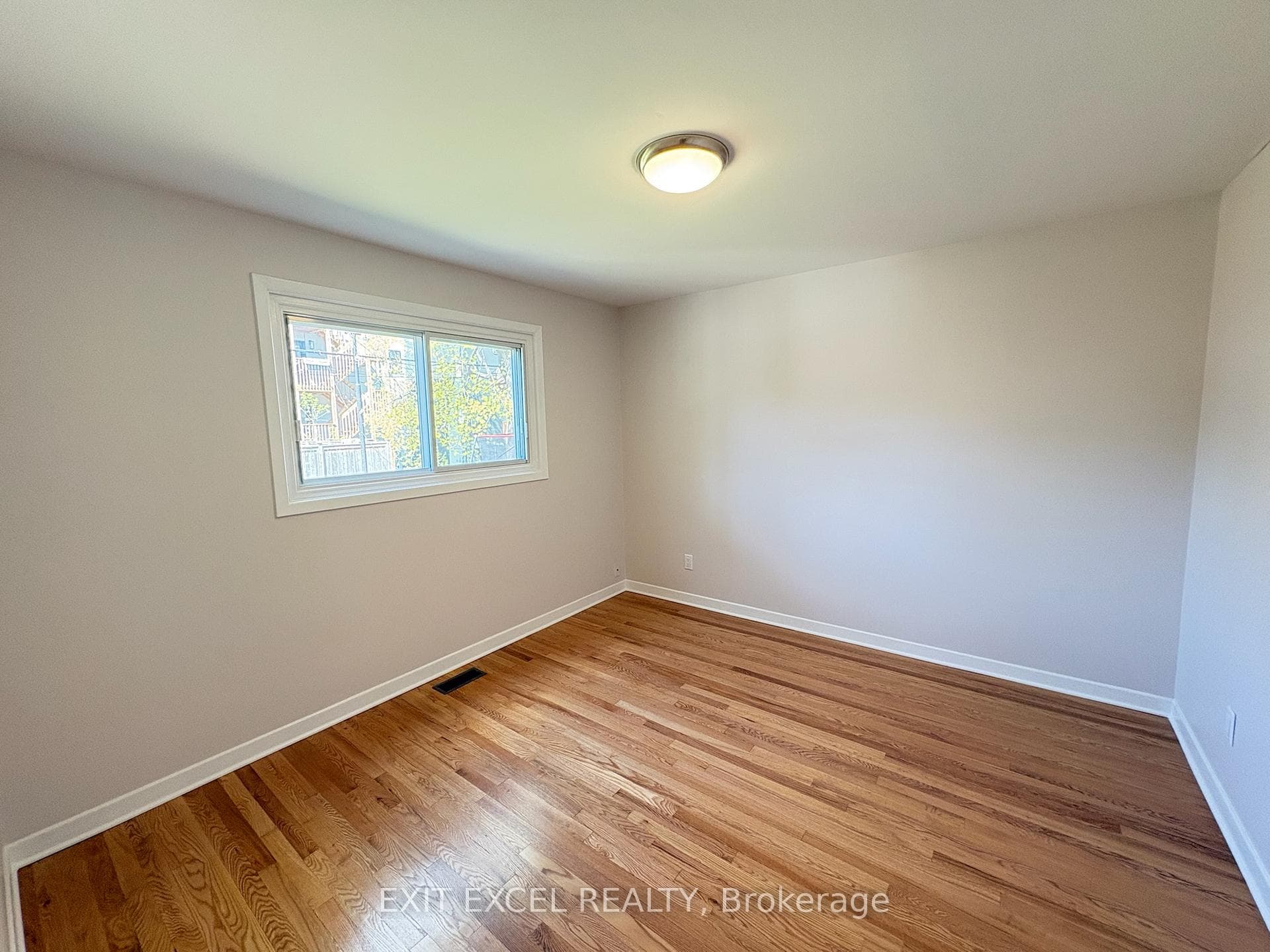 816 Dundee Avenue Unit 1 photo 9