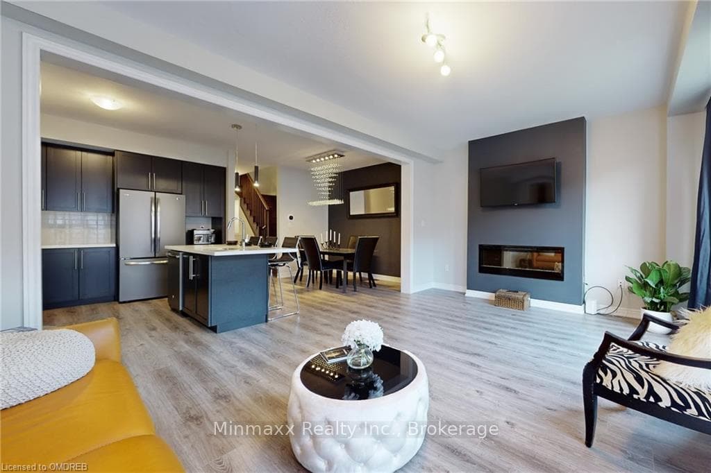 93 TASKER COURT Court photo 7