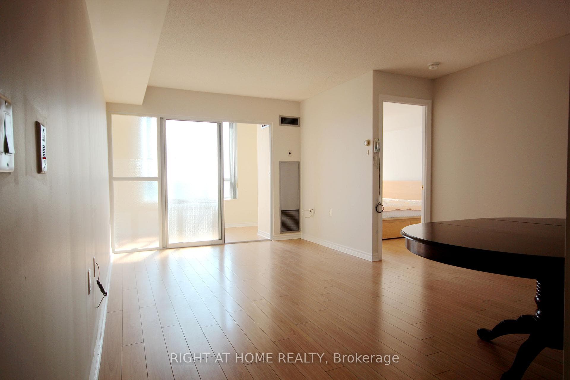 2627 McCowan Road Unit 1611 photo 4