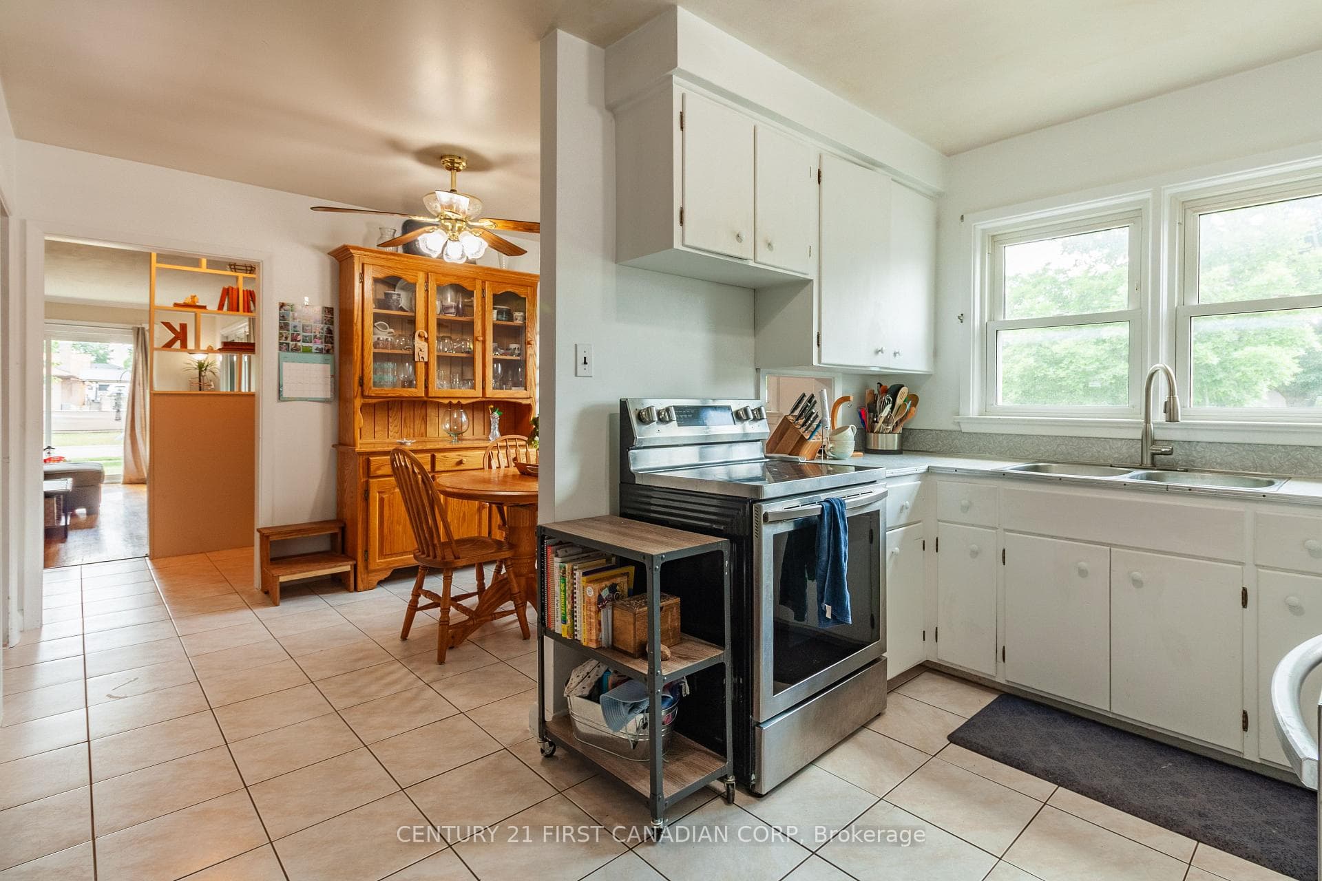 1721 Moffatt Avenue photo 26