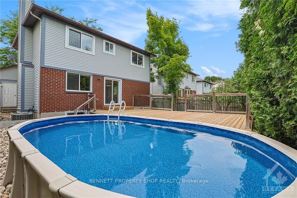 51 HEWITT Way photo 20