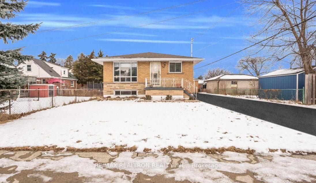 51 Robroy Avenue photo 3