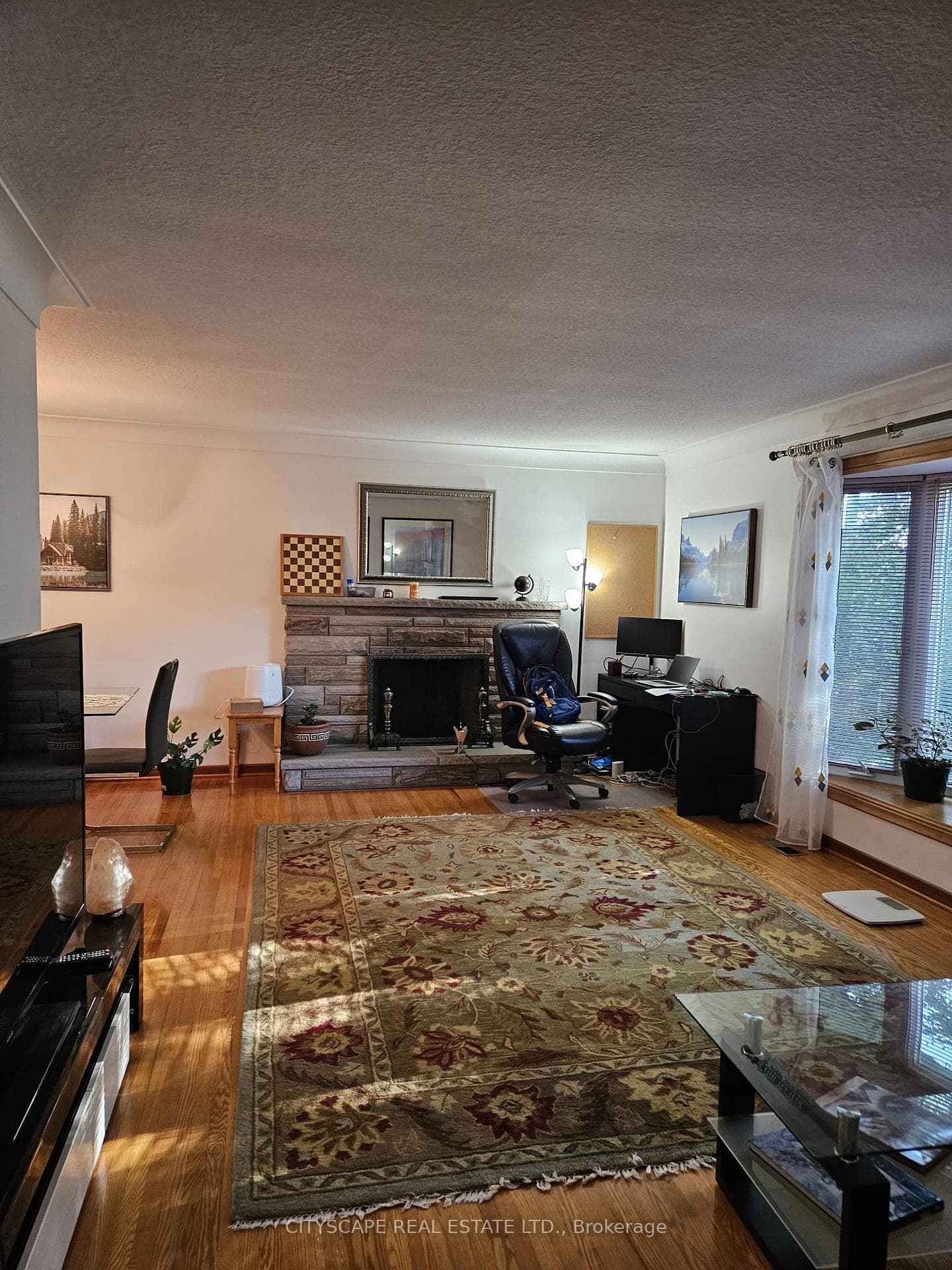 11 Runnymede Road photo 6