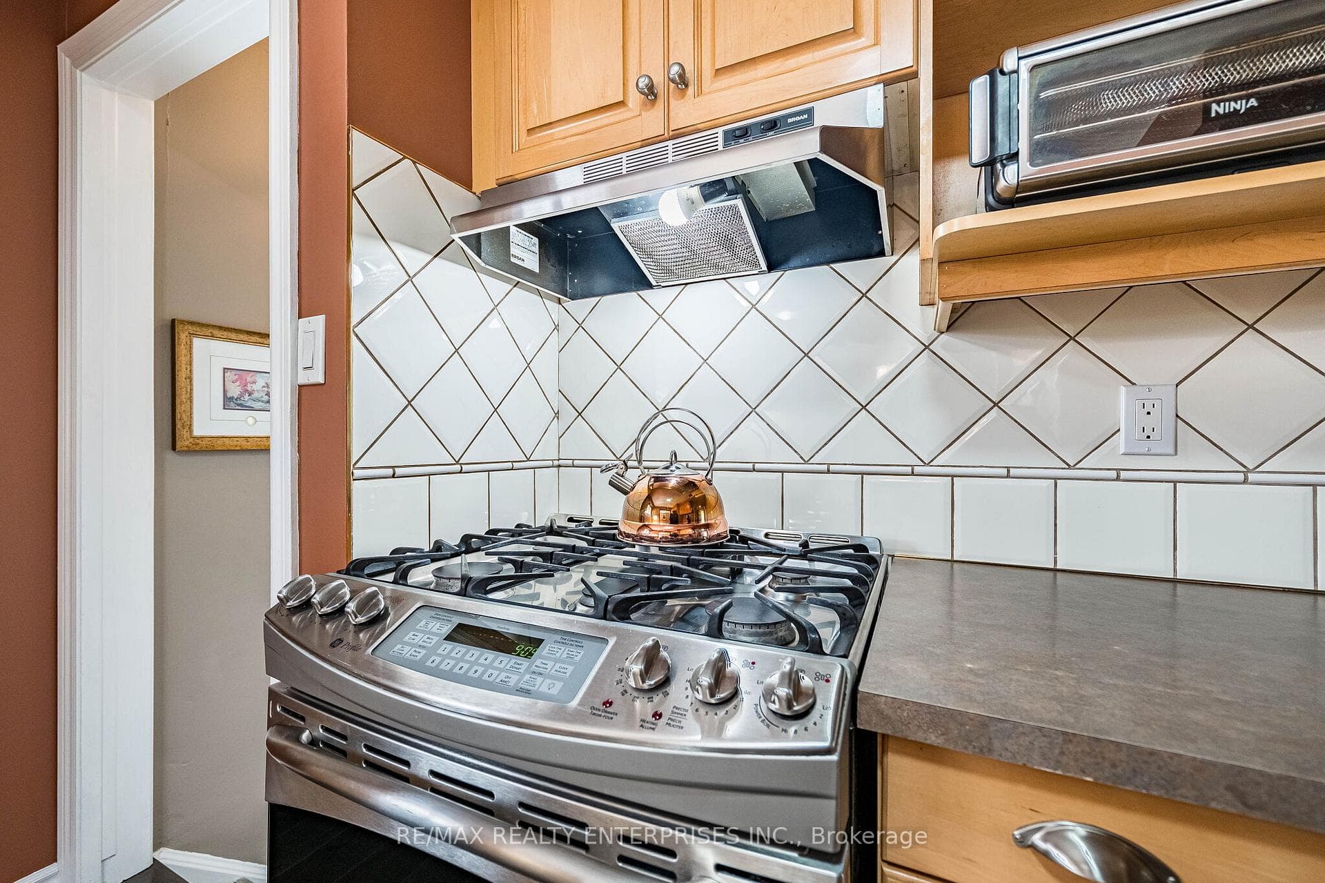 19 Baker Road photo 16