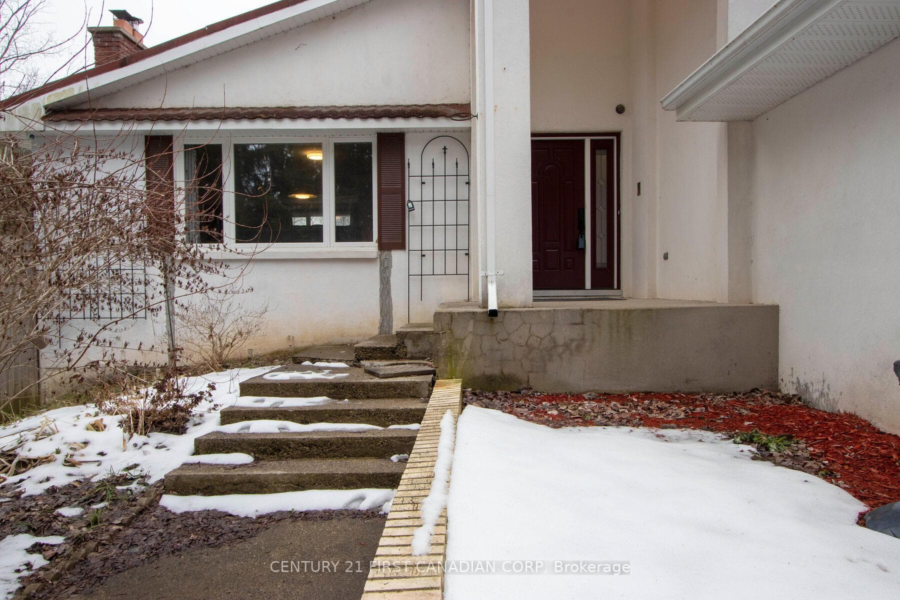1835 Mark Settlement Drive photo 3