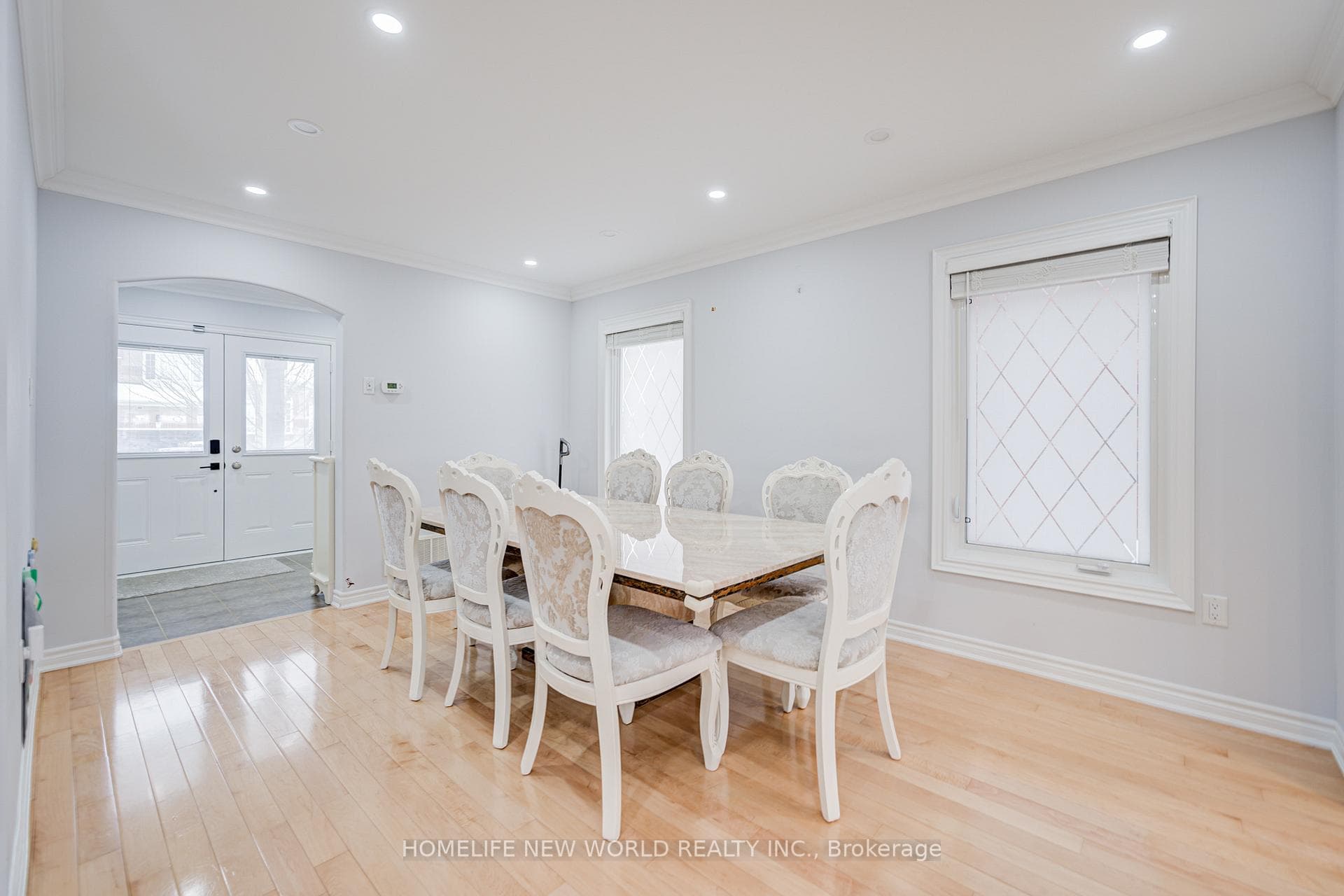 22 Whiterose Lane photo 9