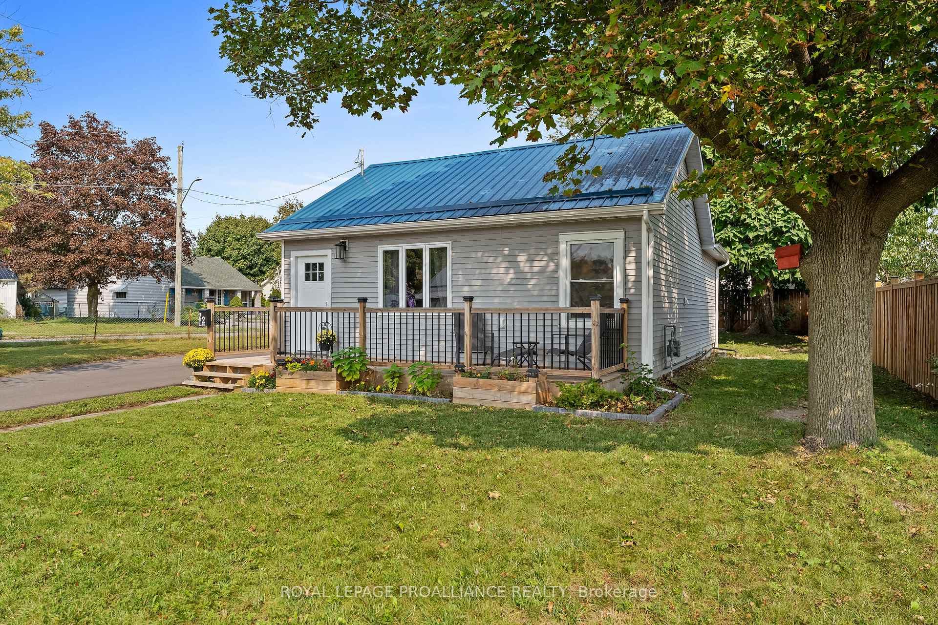 22 Johnson Road photo 3