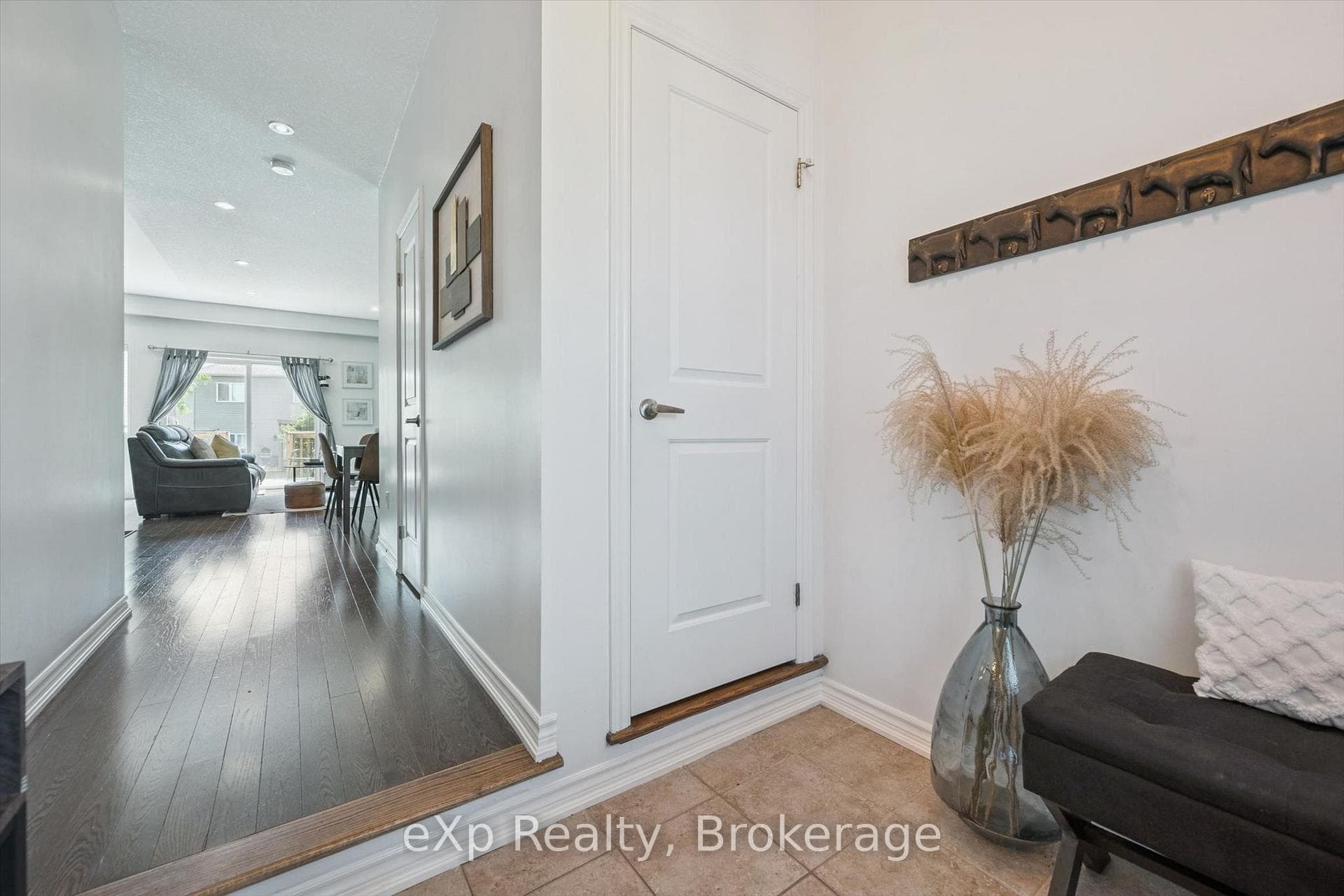 29 Goodall Court photo 7