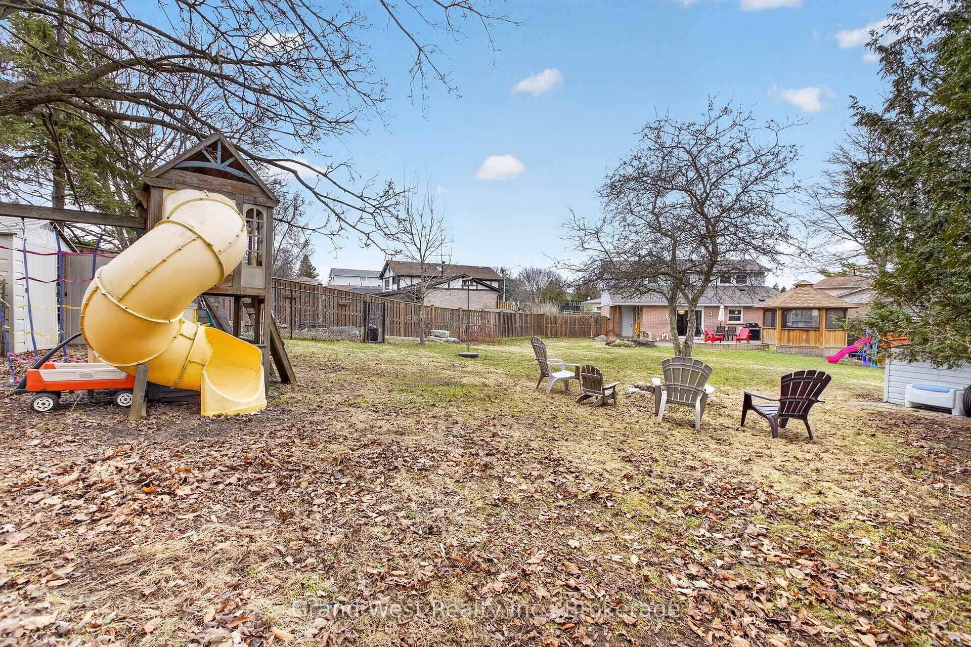 106 Hahn Avenue photo 44