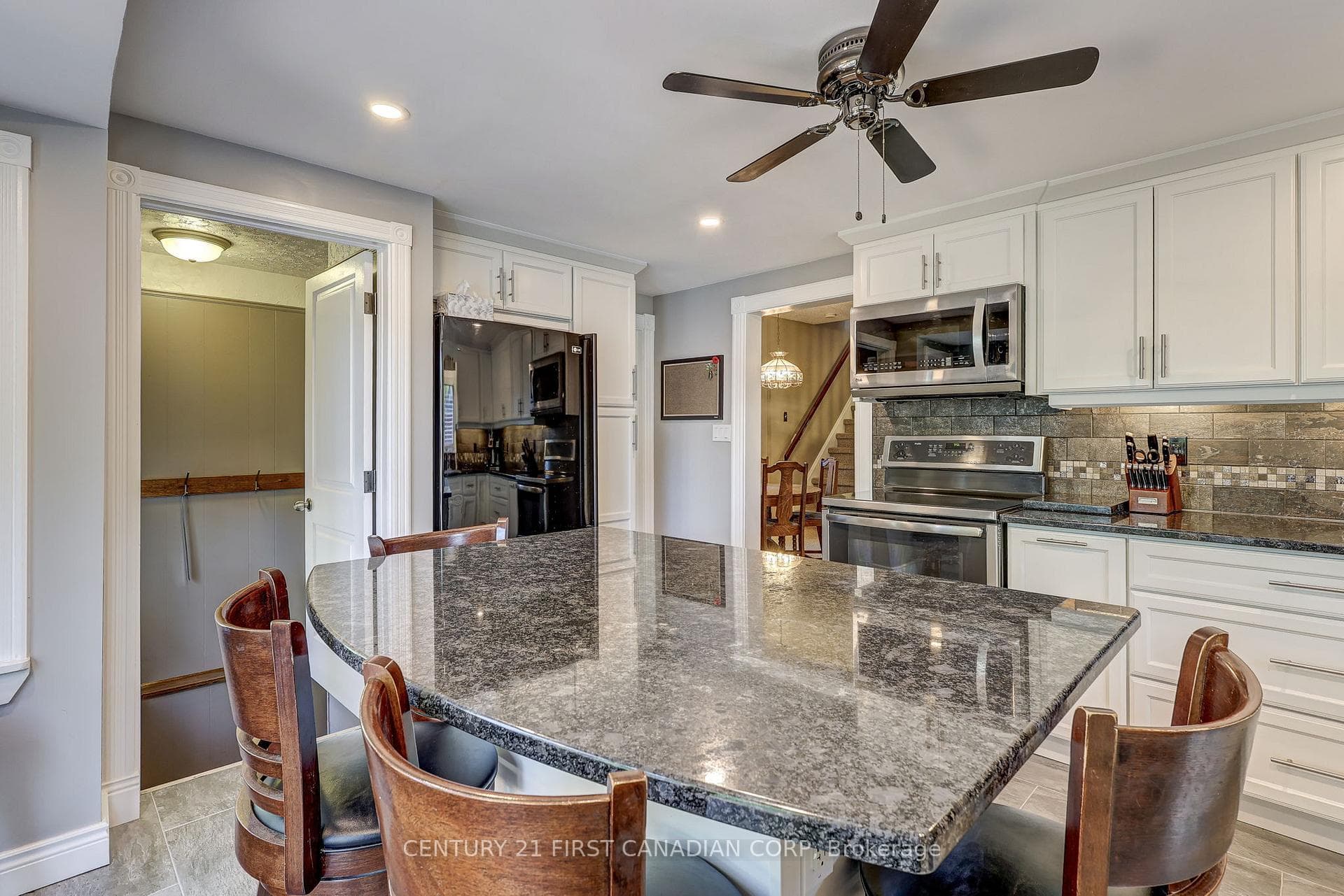 145 Arundell Street photo 17