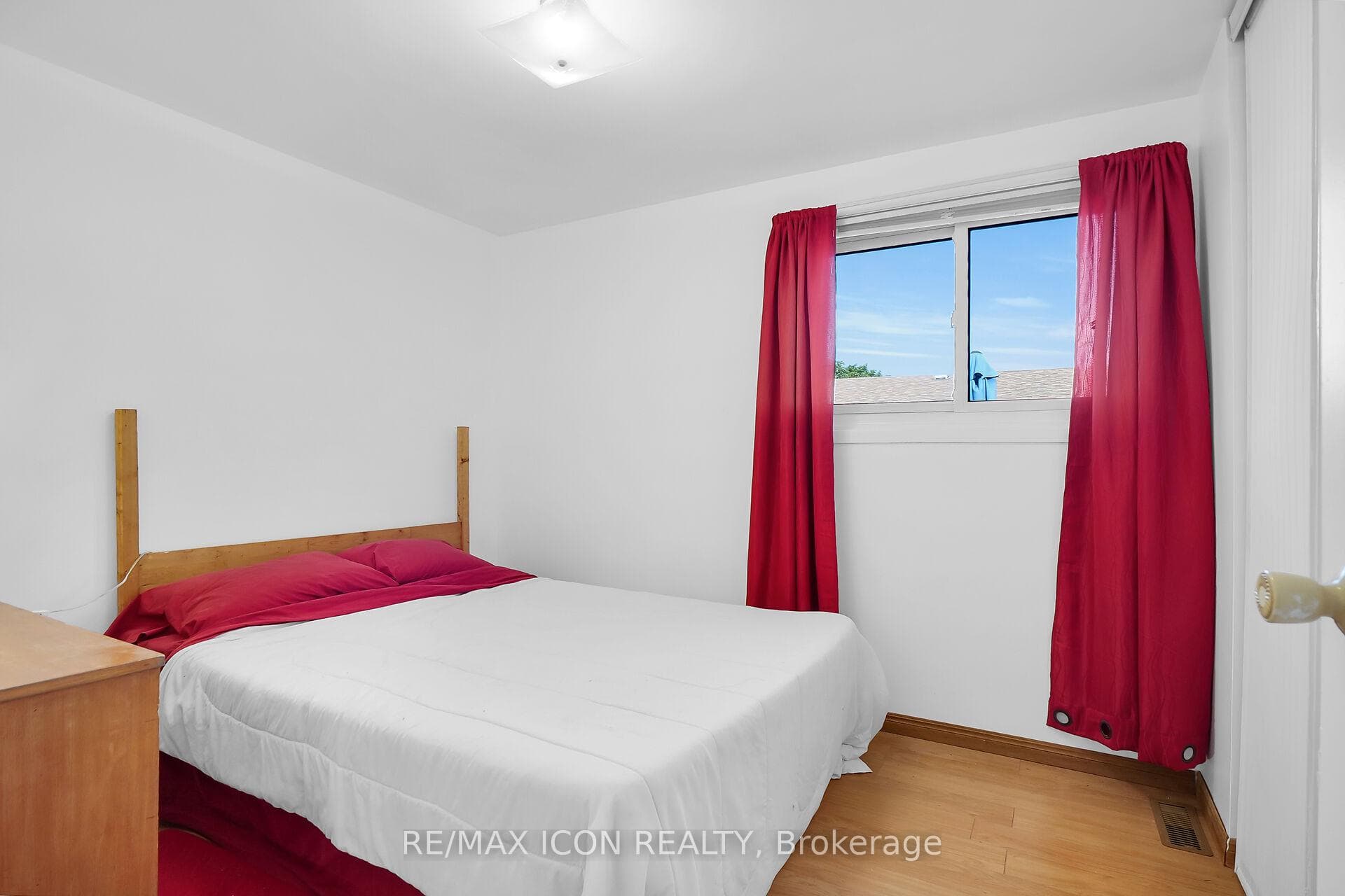 69 Keats Drive photo 11