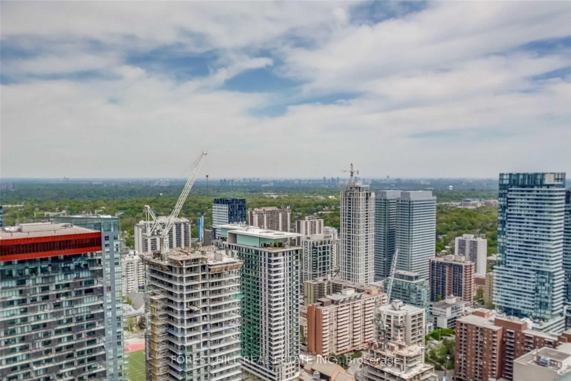 2221 Yonge Street Unit 5201 photo 26