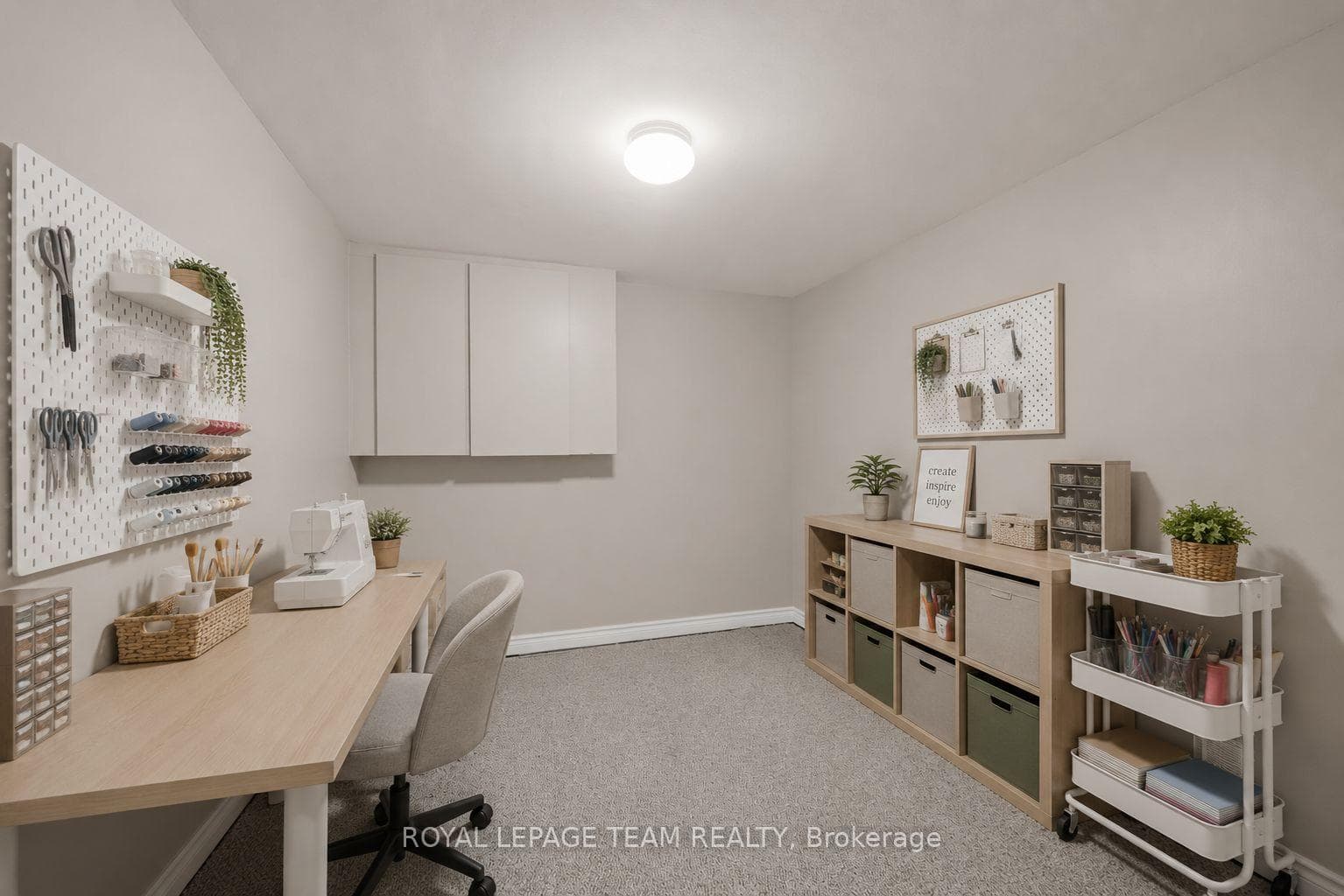 Craft room connected to the bdrm. Virtually Staged