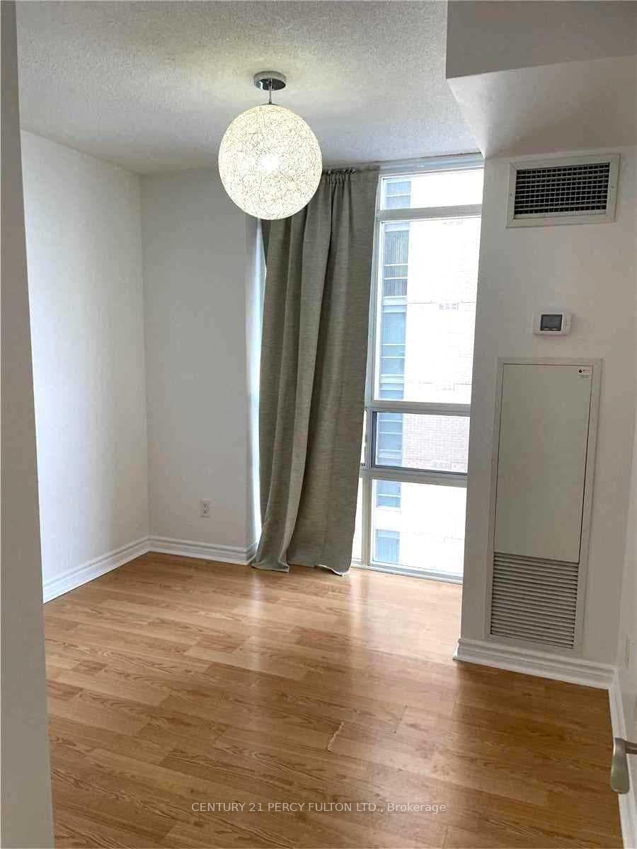 8 Mondeo Drive Unit 707 photo 14