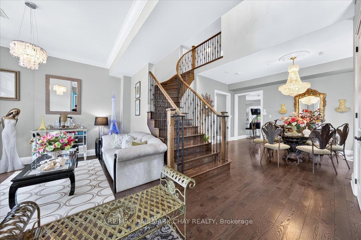 665 Park Road photo 5
