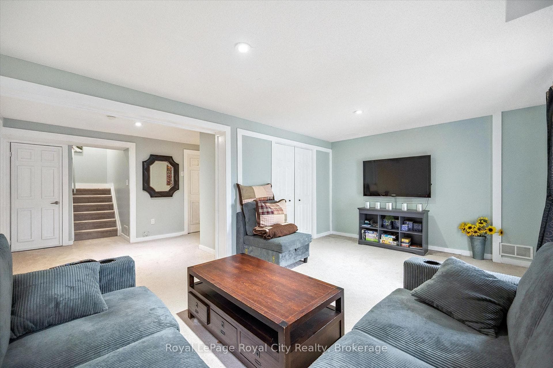 426 Grange Road Unit 26 photo 24