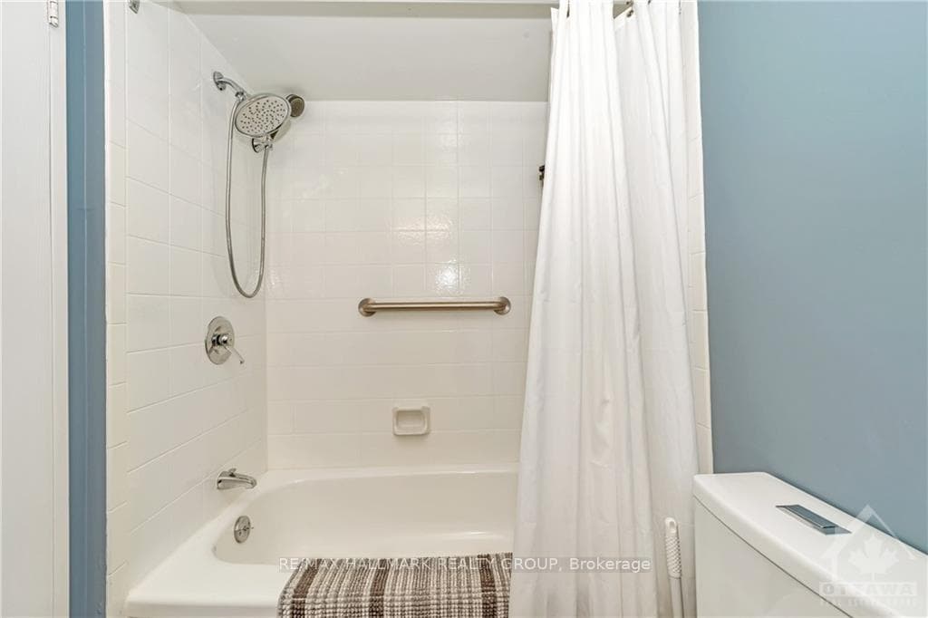 265 POULIN Avenue Unit 1501 photo 9