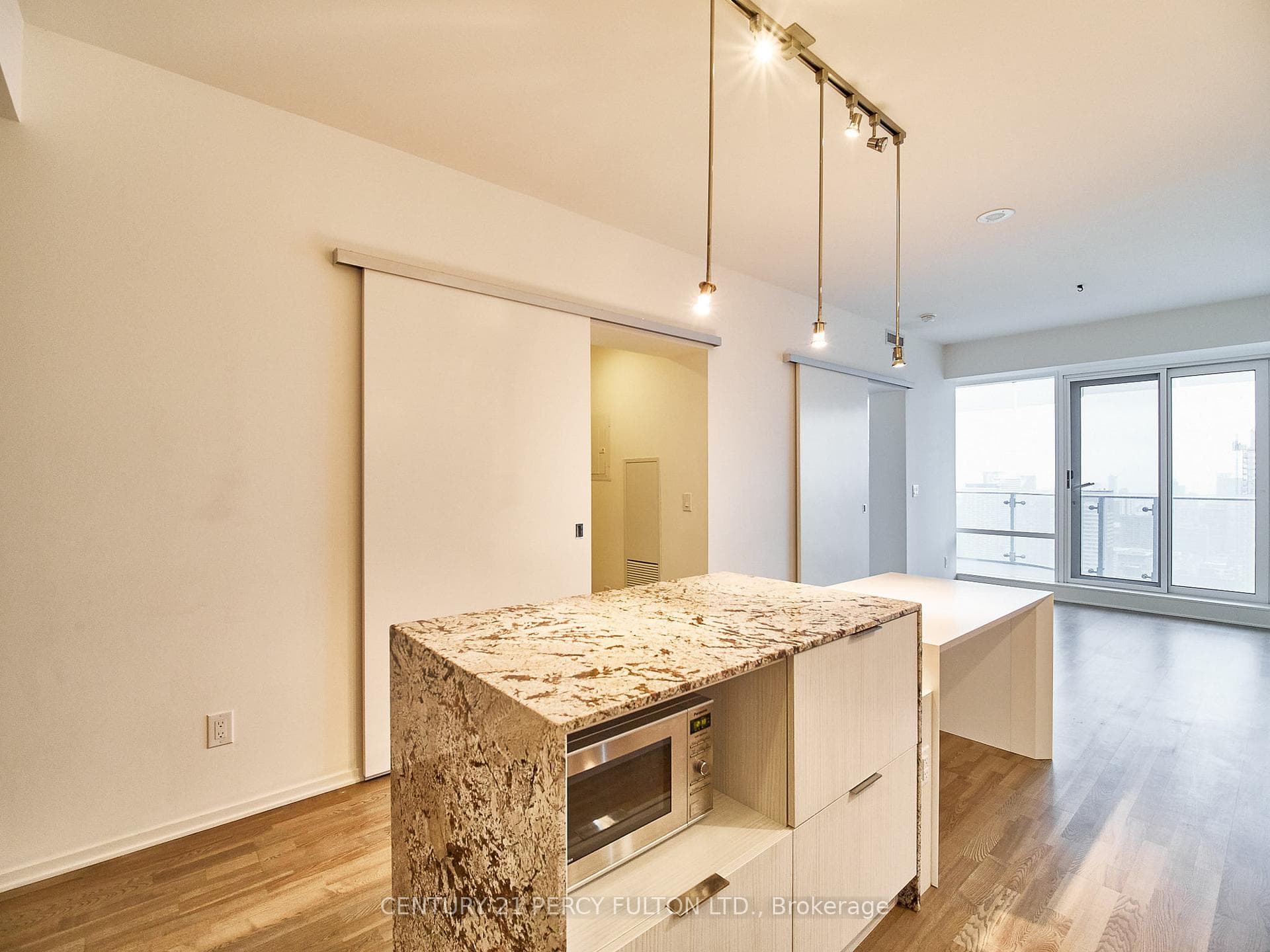 1 Bloor Street Unit 3605 photo 7