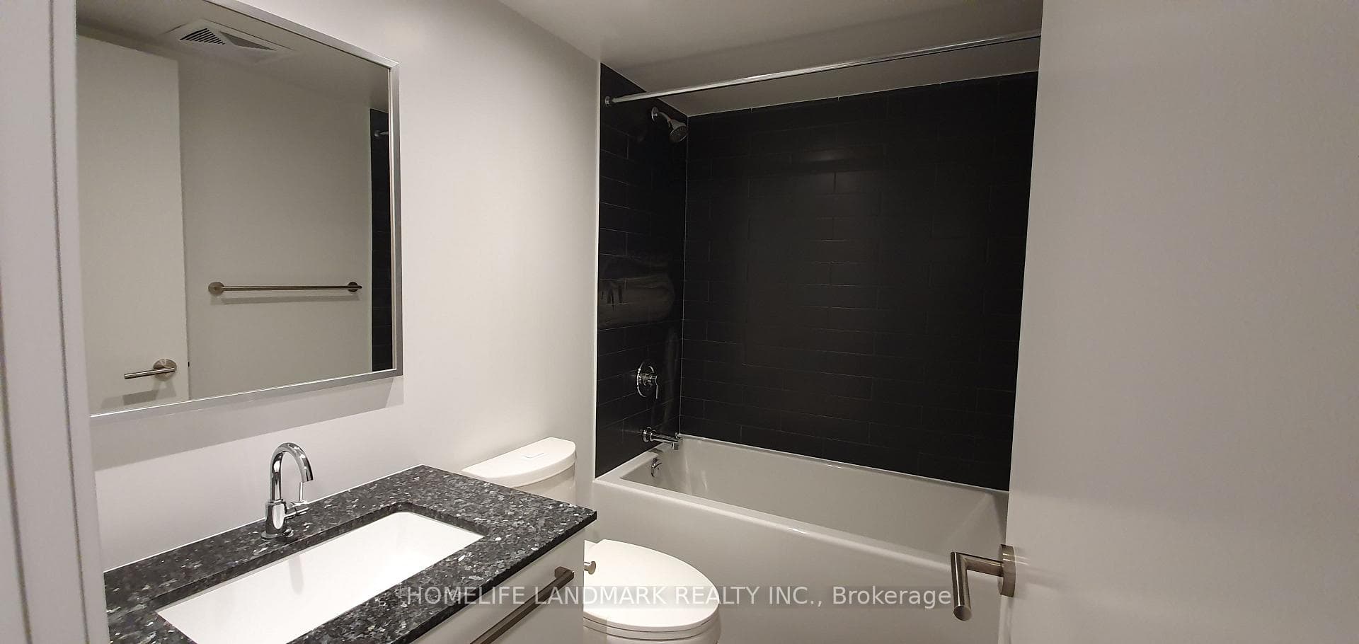 120 Varna Drive Unit 1005 photo 14